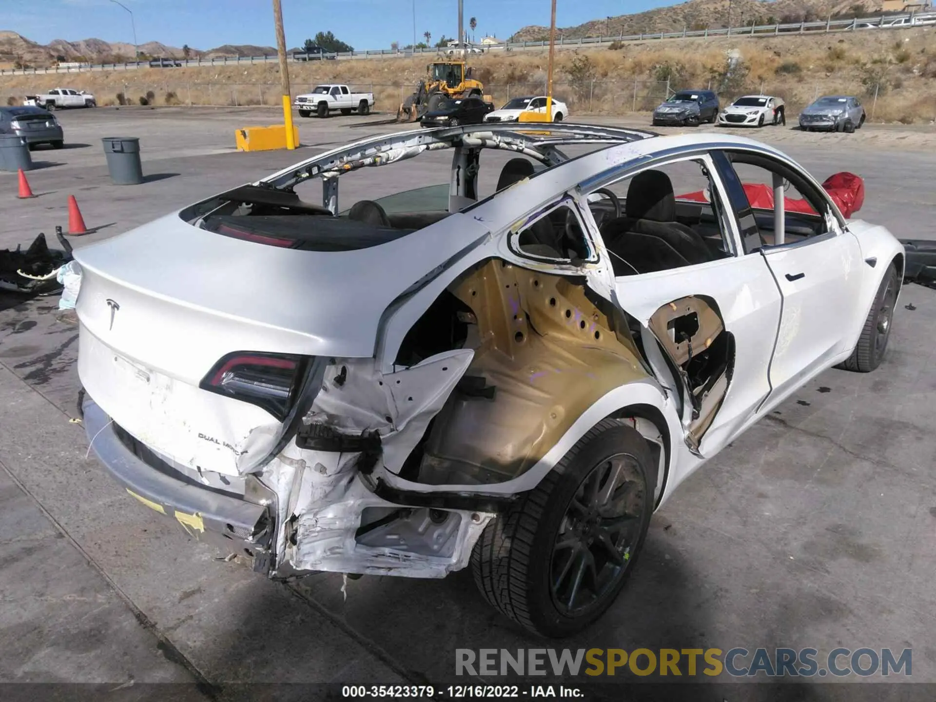 6 Фотография поврежденного автомобиля 5YJ3E1EB0LF619590 TESLA MODEL 3 2020