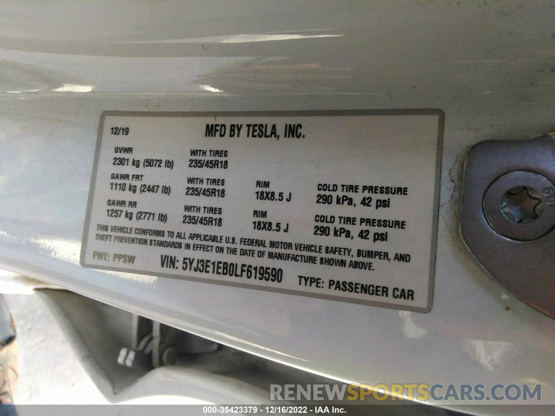 9 Фотография поврежденного автомобиля 5YJ3E1EB0LF619590 TESLA MODEL 3 2020