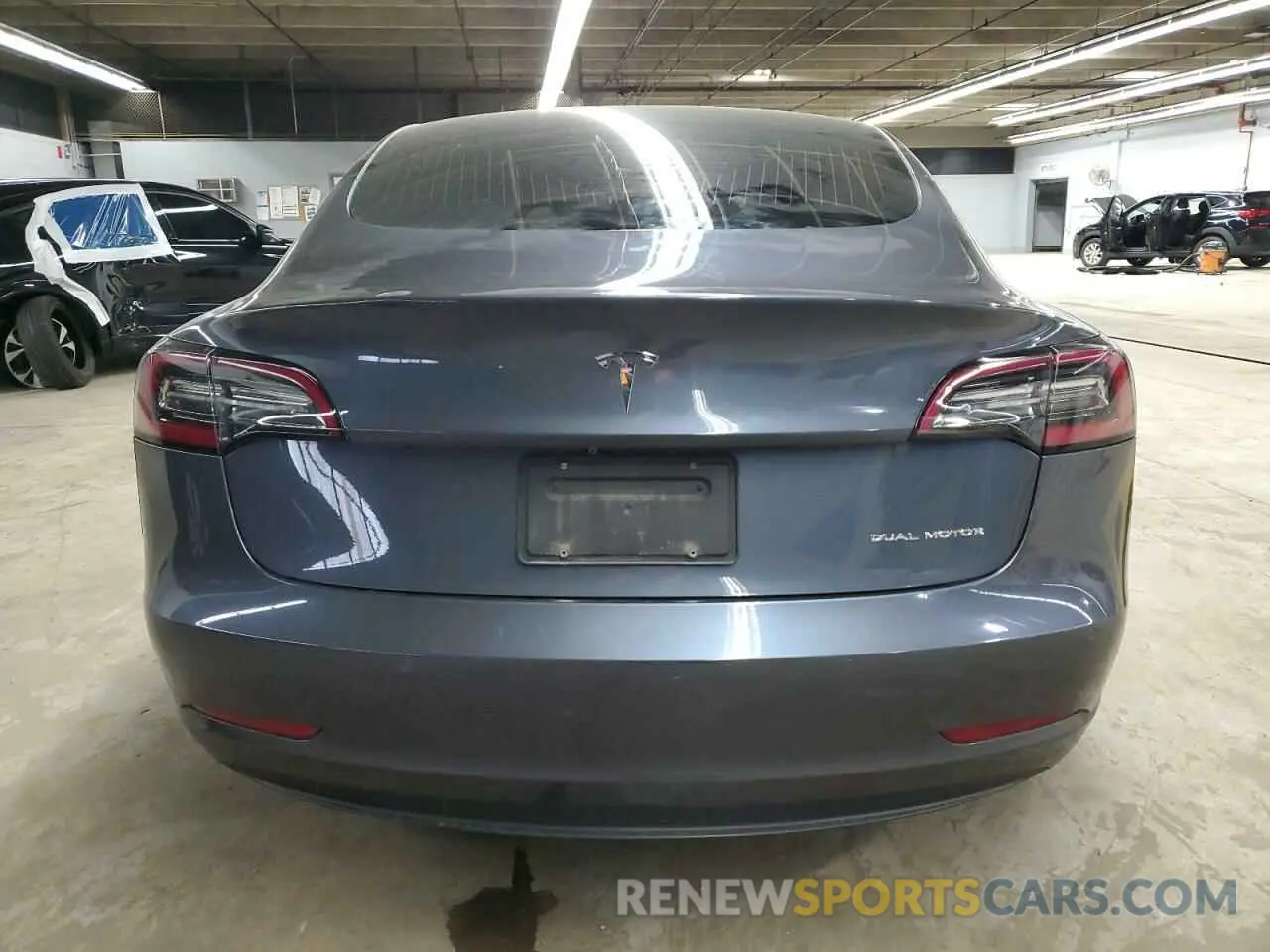 6 Photograph of a damaged car 5YJ3E1EB0LF640052 TESLA MODEL 3 2020