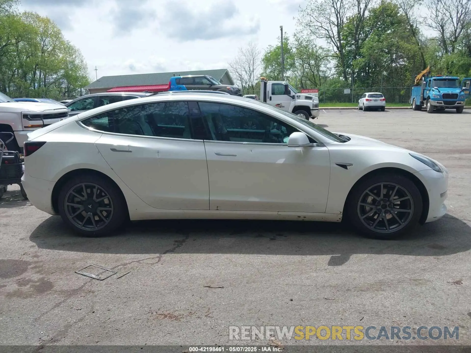 13 Фотография поврежденного автомобиля 5YJ3E1EB0LF712545 TESLA MODEL 3 2020