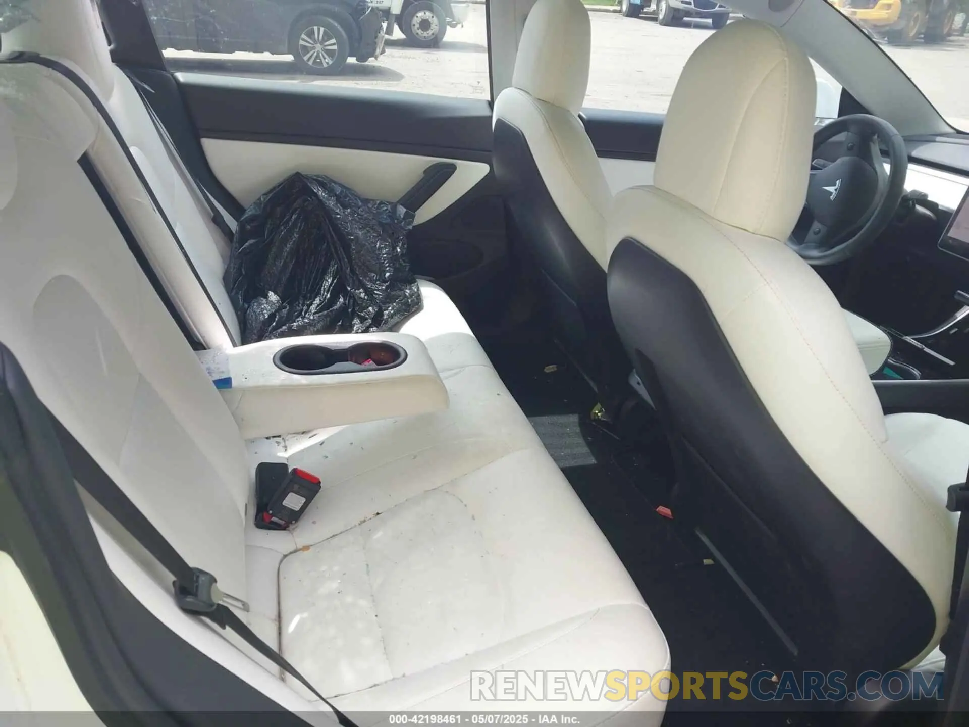 8 Фотография поврежденного автомобиля 5YJ3E1EB0LF712545 TESLA MODEL 3 2020