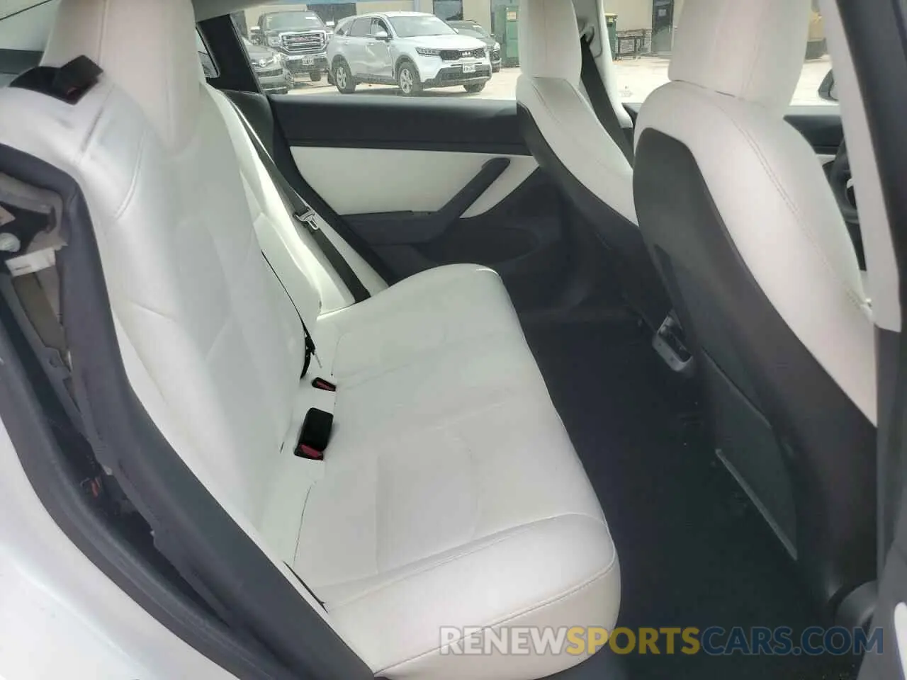 11 Фотография поврежденного автомобиля 5YJ3E1EB0LF713016 TESLA MODEL 3 2020