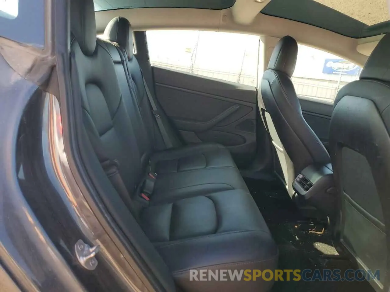 10 Photograph of a damaged car 5YJ3E1EB0LF746260 TESLA MODEL 3 2020