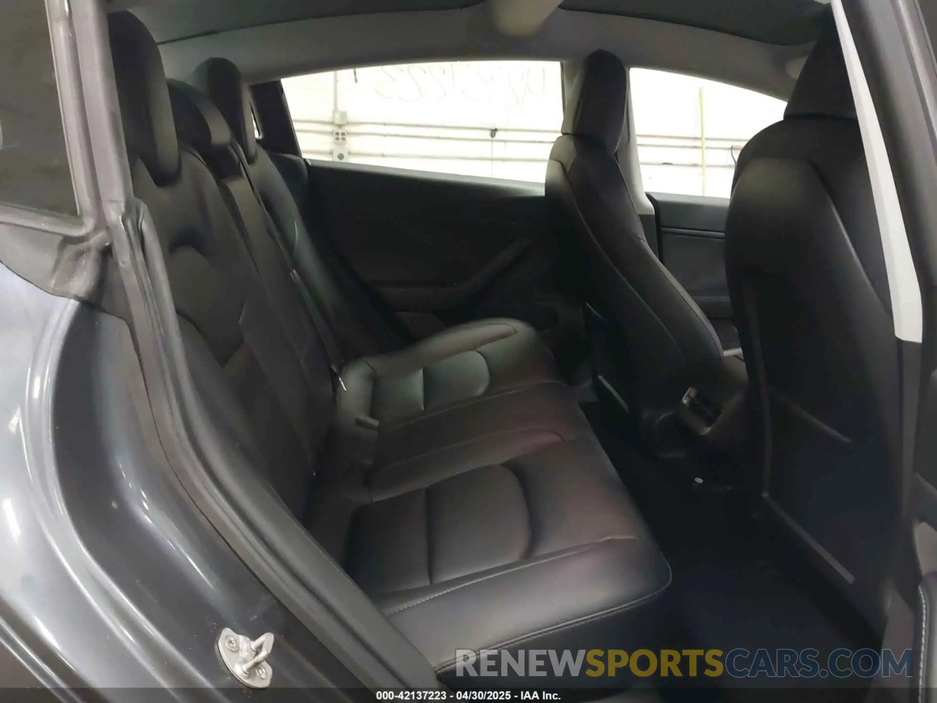 8 Photograph of a damaged car 5YJ3E1EB0LF800804 TESLA MODEL 3 2020