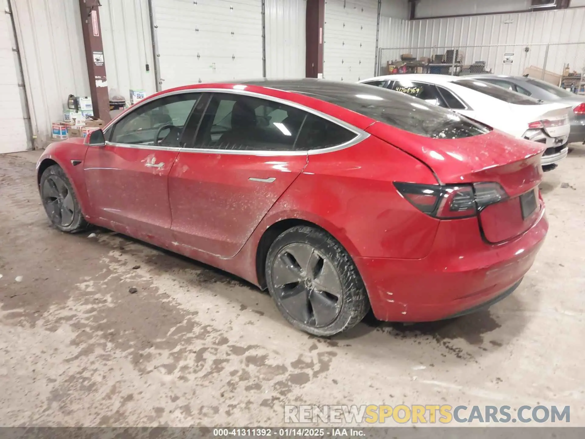 3 Photograph of a damaged car 5YJ3E1EB1LF600370 TESLA MODEL 3 2020