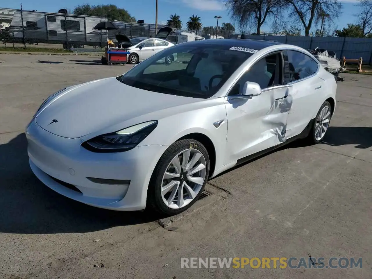 1 Photograph of a damaged car 5YJ3E1EB1LF622935 TESLA MODEL 3 2020