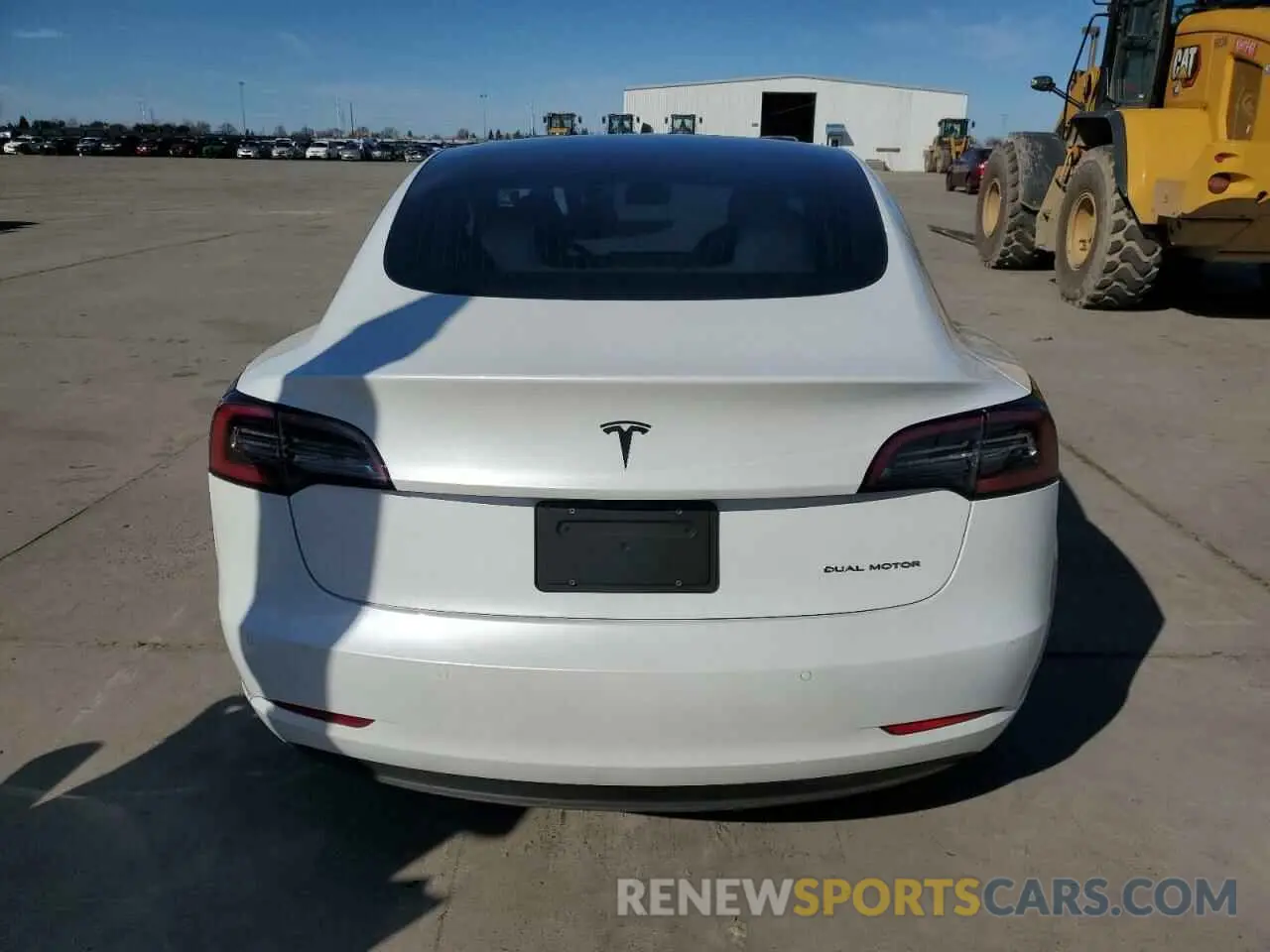 6 Photograph of a damaged car 5YJ3E1EB1LF622935 TESLA MODEL 3 2020
