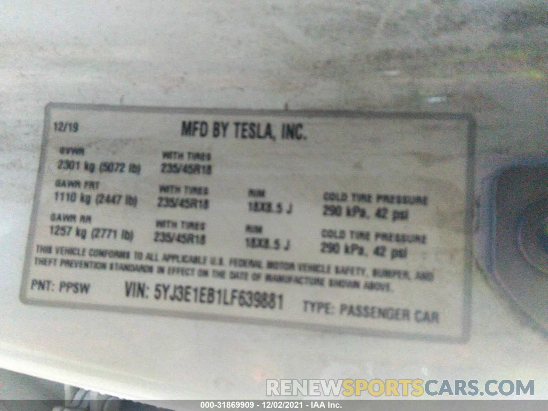 9 Photograph of a damaged car 5YJ3E1EB1LF639881 TESLA MODEL 3 2020