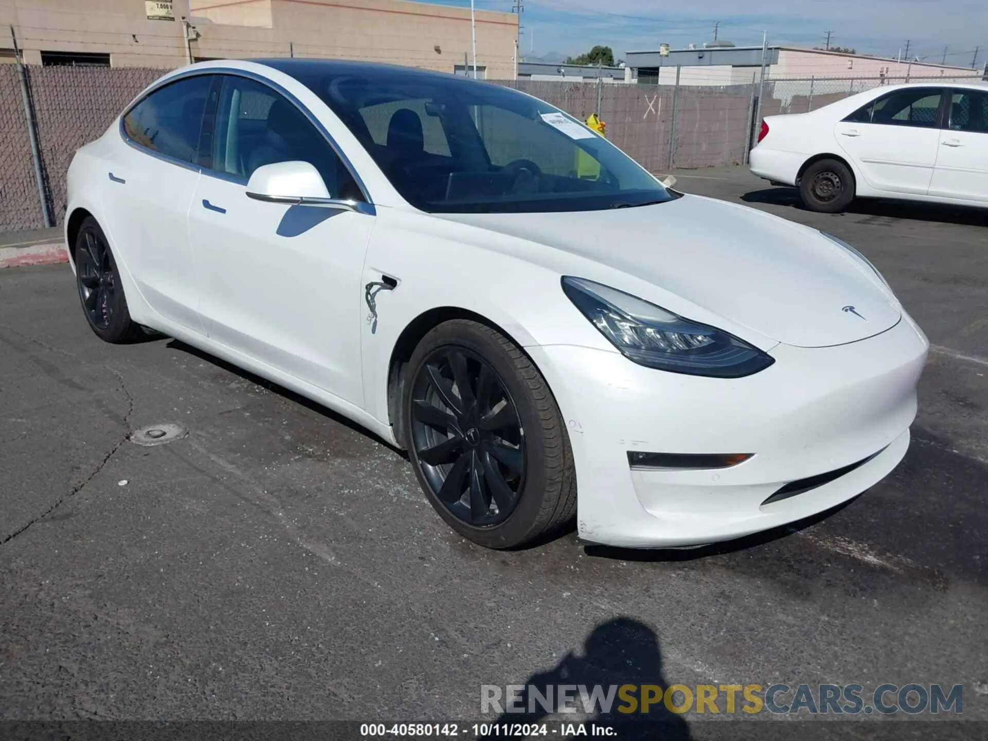 1 Photograph of a damaged car 5YJ3E1EB1LF735753 TESLA MODEL 3 2020