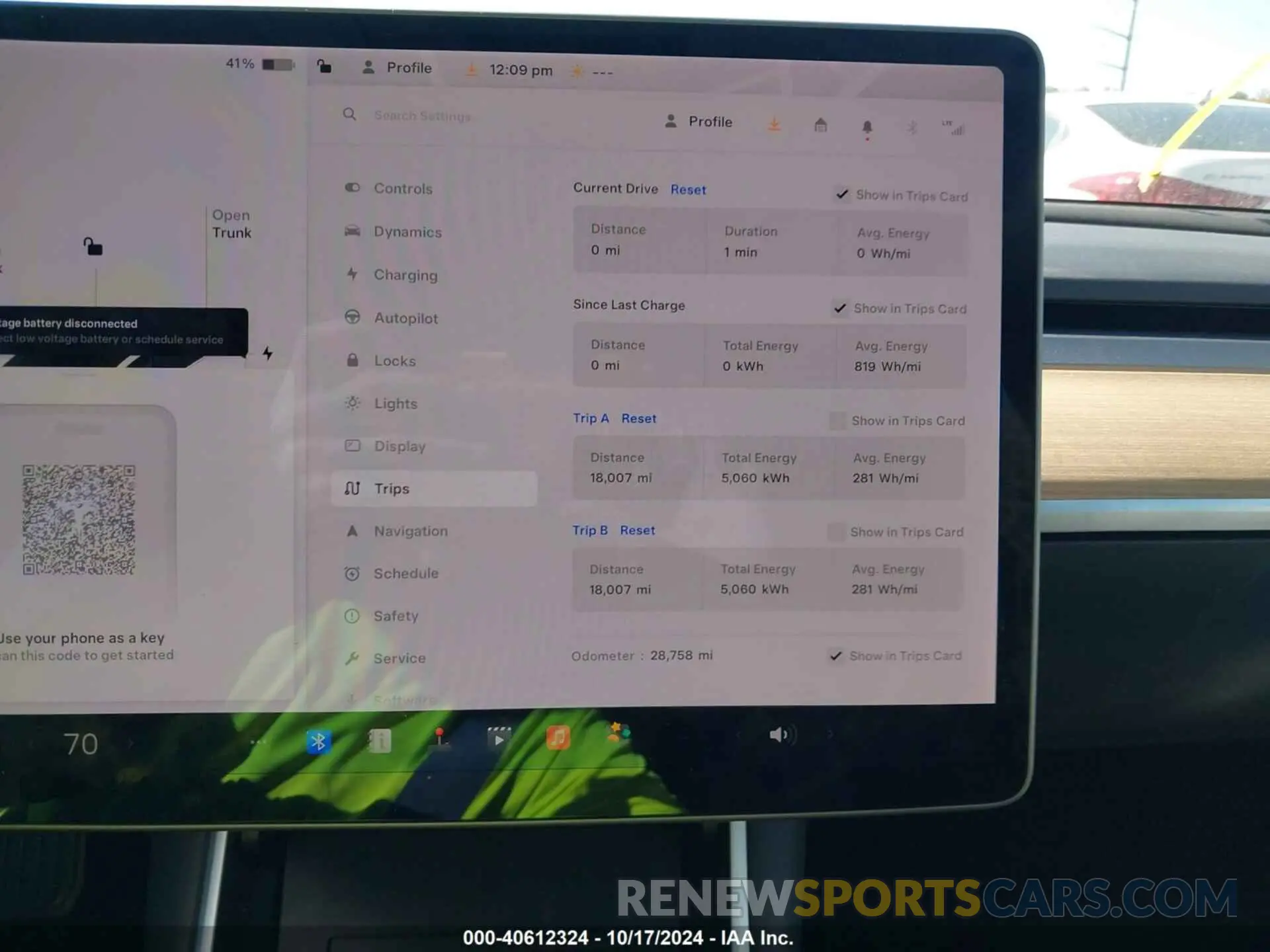 7 Photograph of a damaged car 5YJ3E1EB2LF618201 TESLA MODEL 3 2020