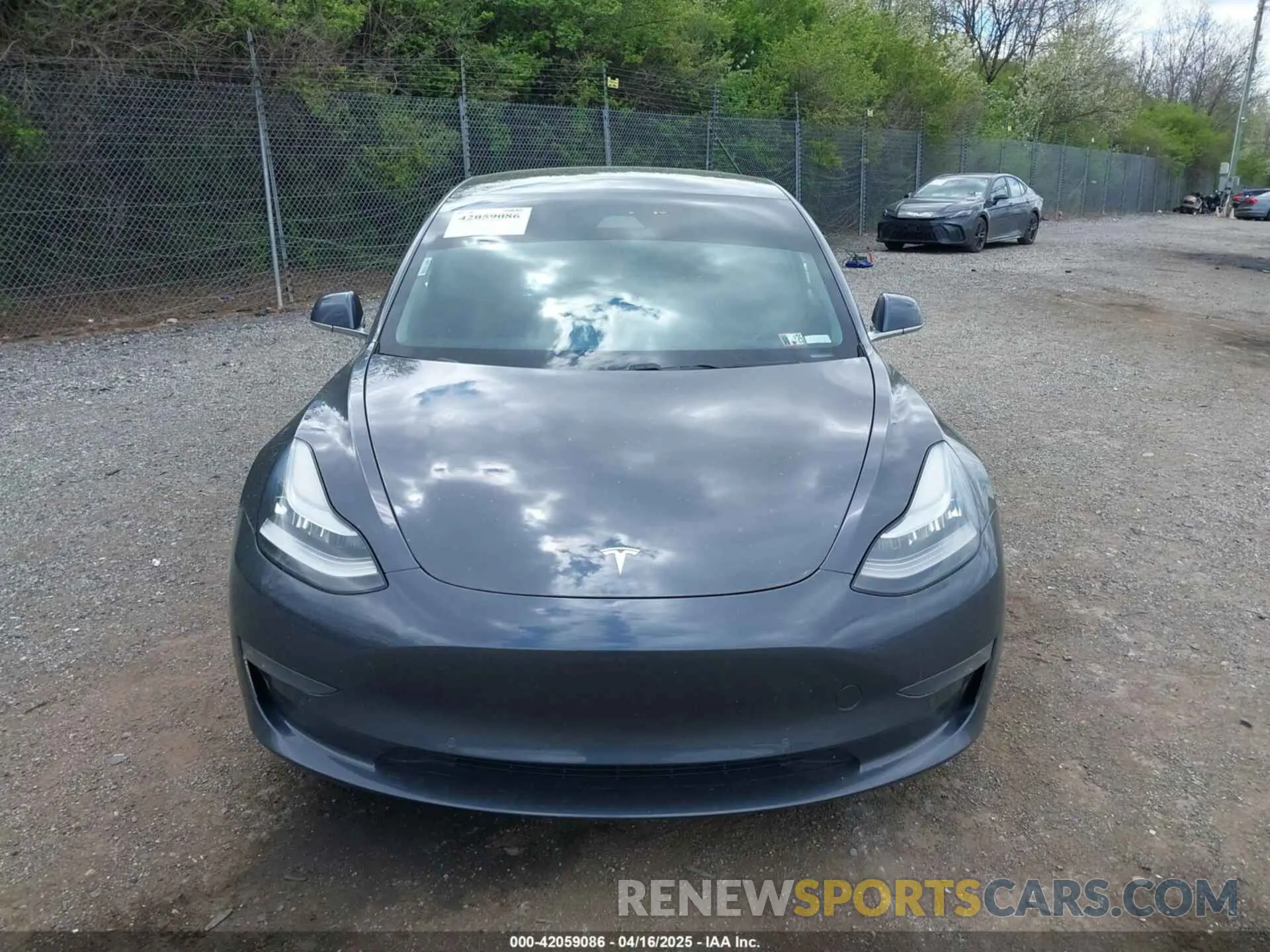 13 Photograph of a damaged car 5YJ3E1EB2LF646449 TESLA MODEL 3 2020