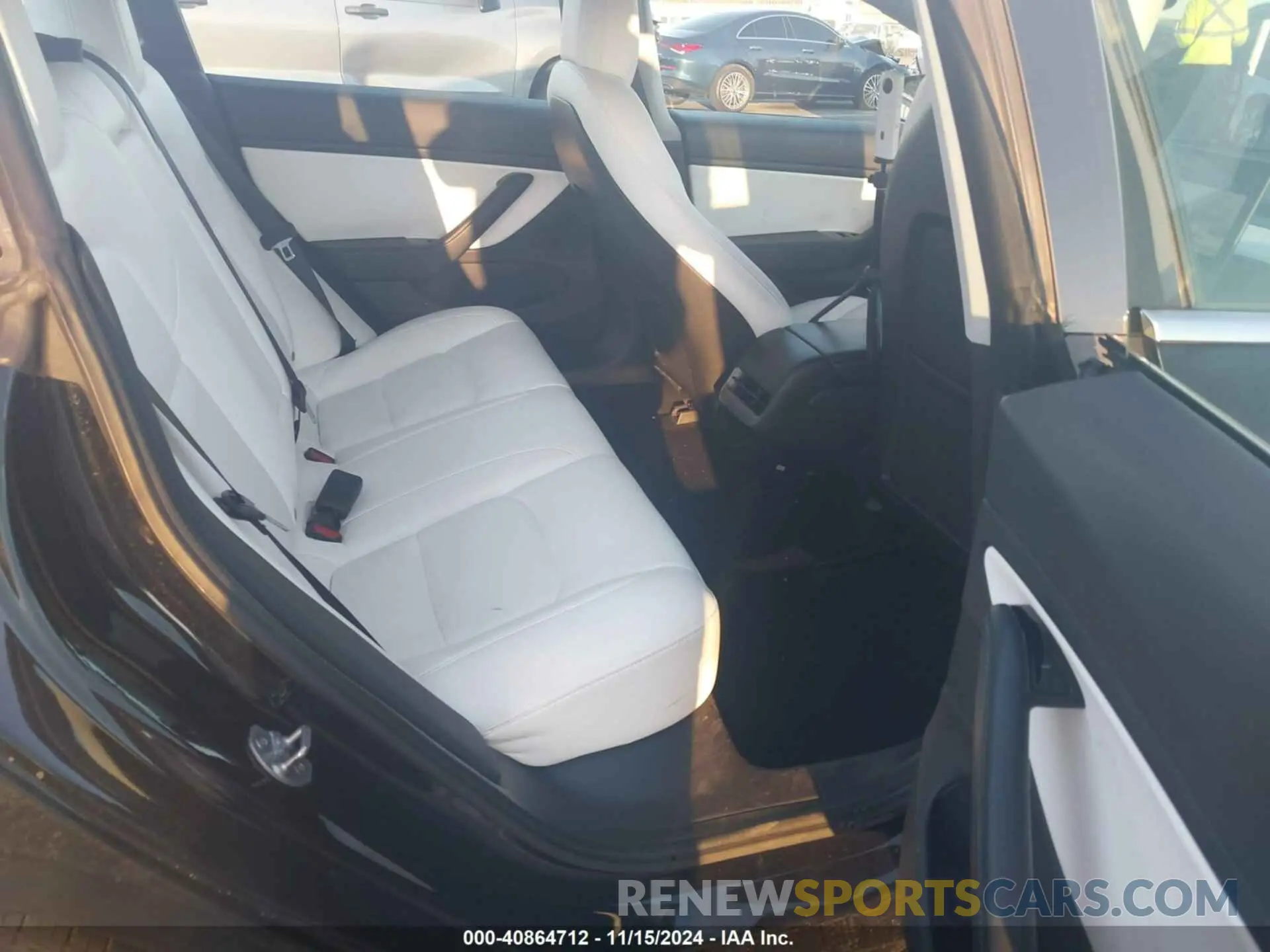 8 Фотография поврежденного автомобиля 5YJ3E1EB2LF787926 TESLA MODEL 3 2020