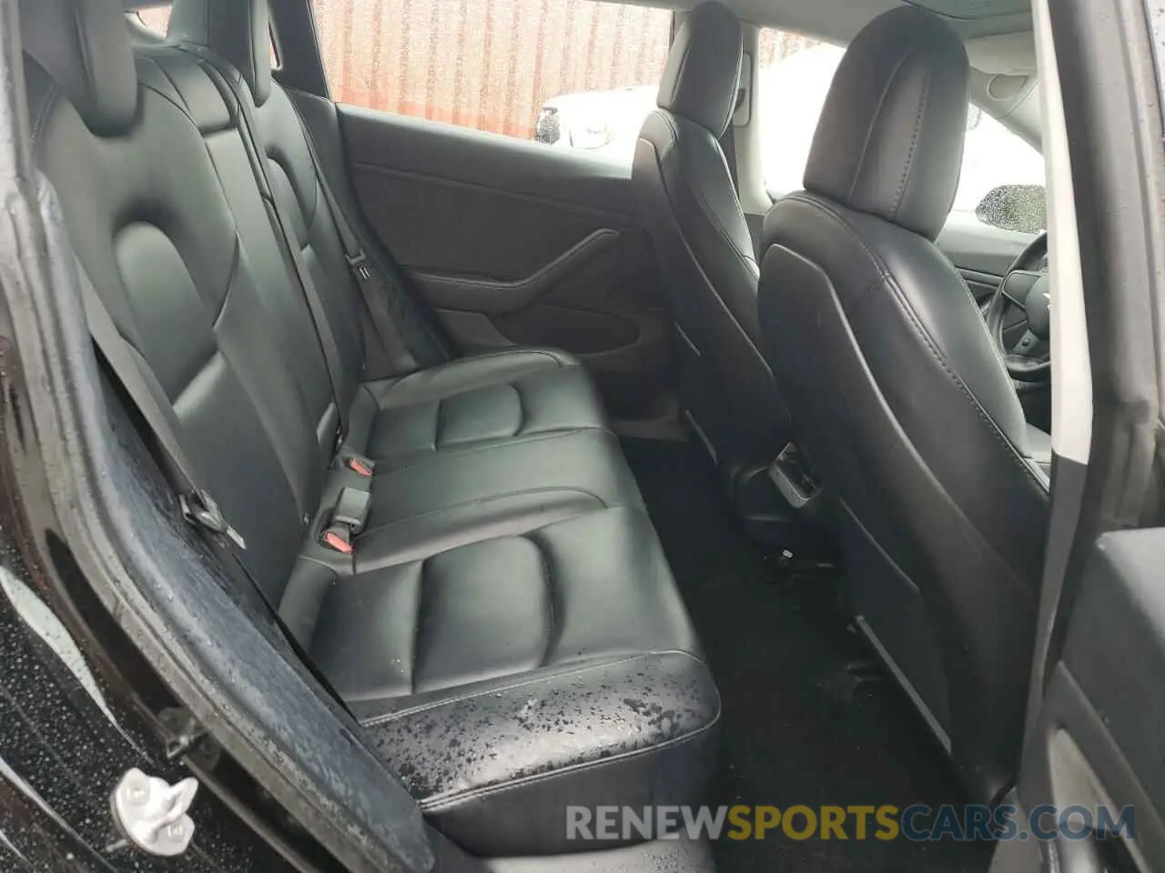 10 Photograph of a damaged car 5YJ3E1EB2LF794696 TESLA MODEL 3 2020
