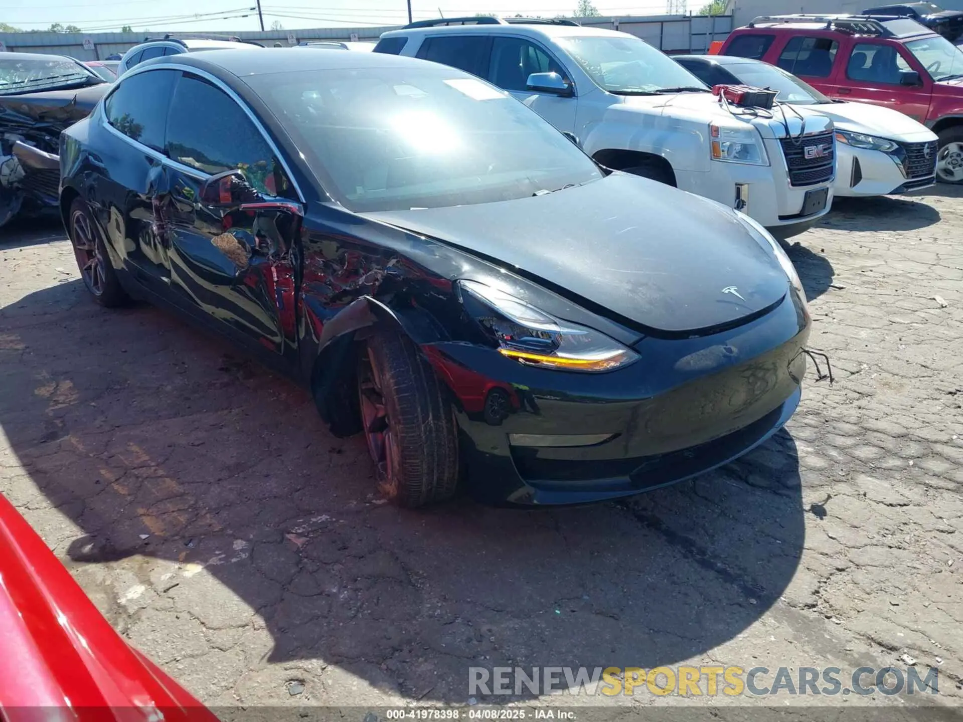 1 Photograph of a damaged car 5YJ3E1EB3LF622290 TESLA MODEL 3 2020