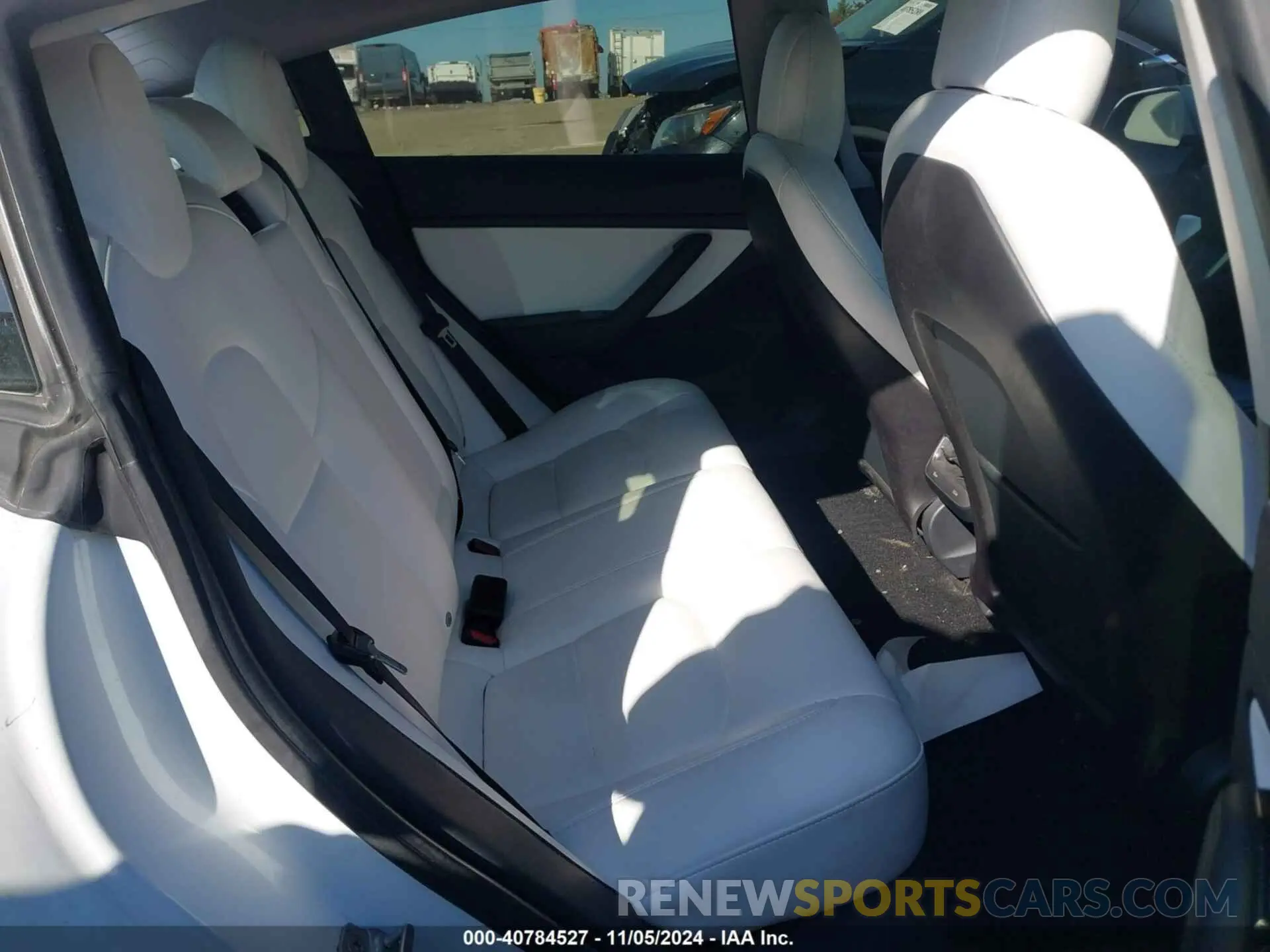 8 Photograph of a damaged car 5YJ3E1EB3LF628686 TESLA MODEL 3 2020