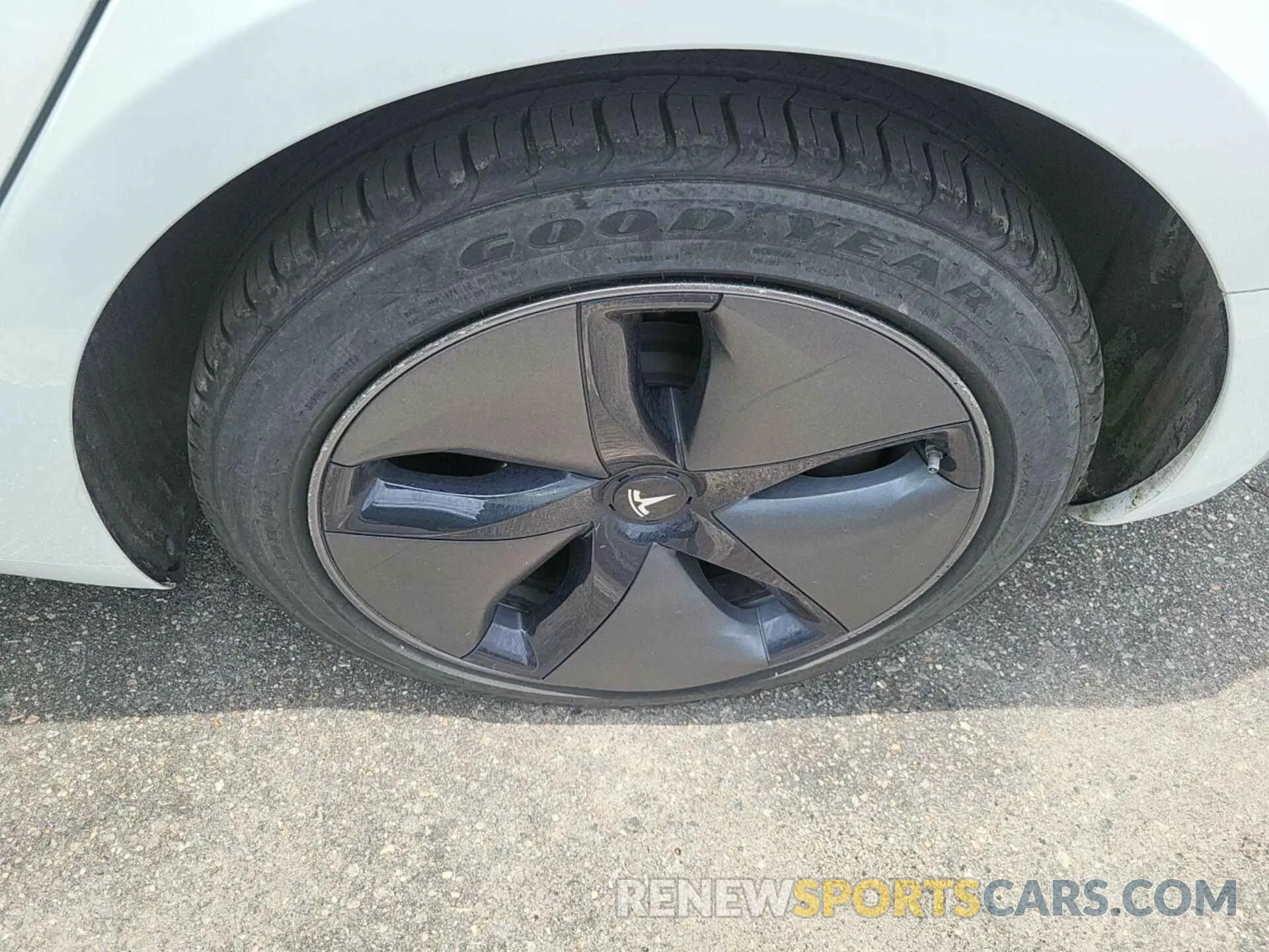 13 Photograph of a damaged car 5YJ3E1EB3LF636884 TESLA MODEL 3 2020