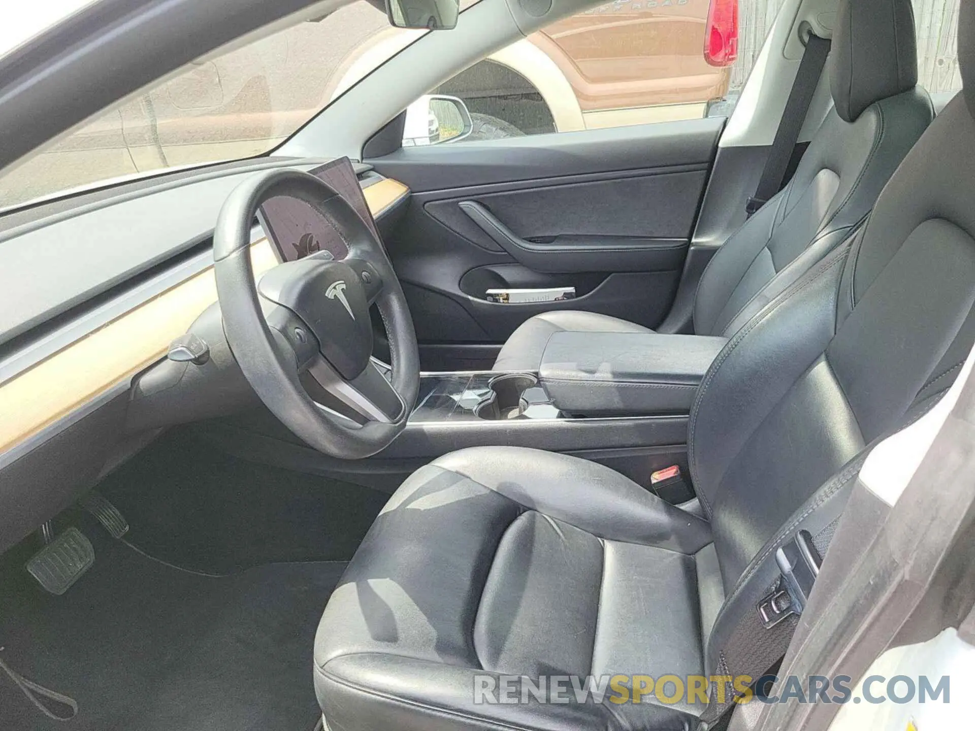 17 Photograph of a damaged car 5YJ3E1EB3LF636884 TESLA MODEL 3 2020