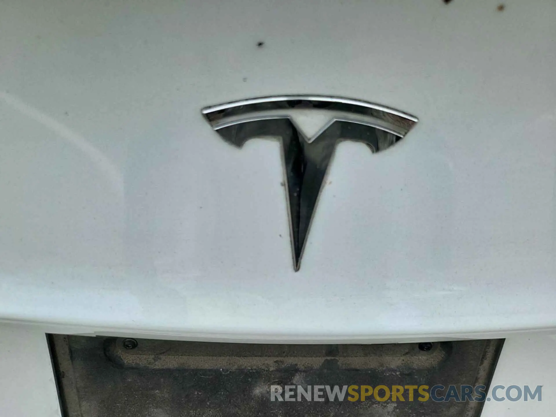 19 Photograph of a damaged car 5YJ3E1EB3LF636884 TESLA MODEL 3 2020