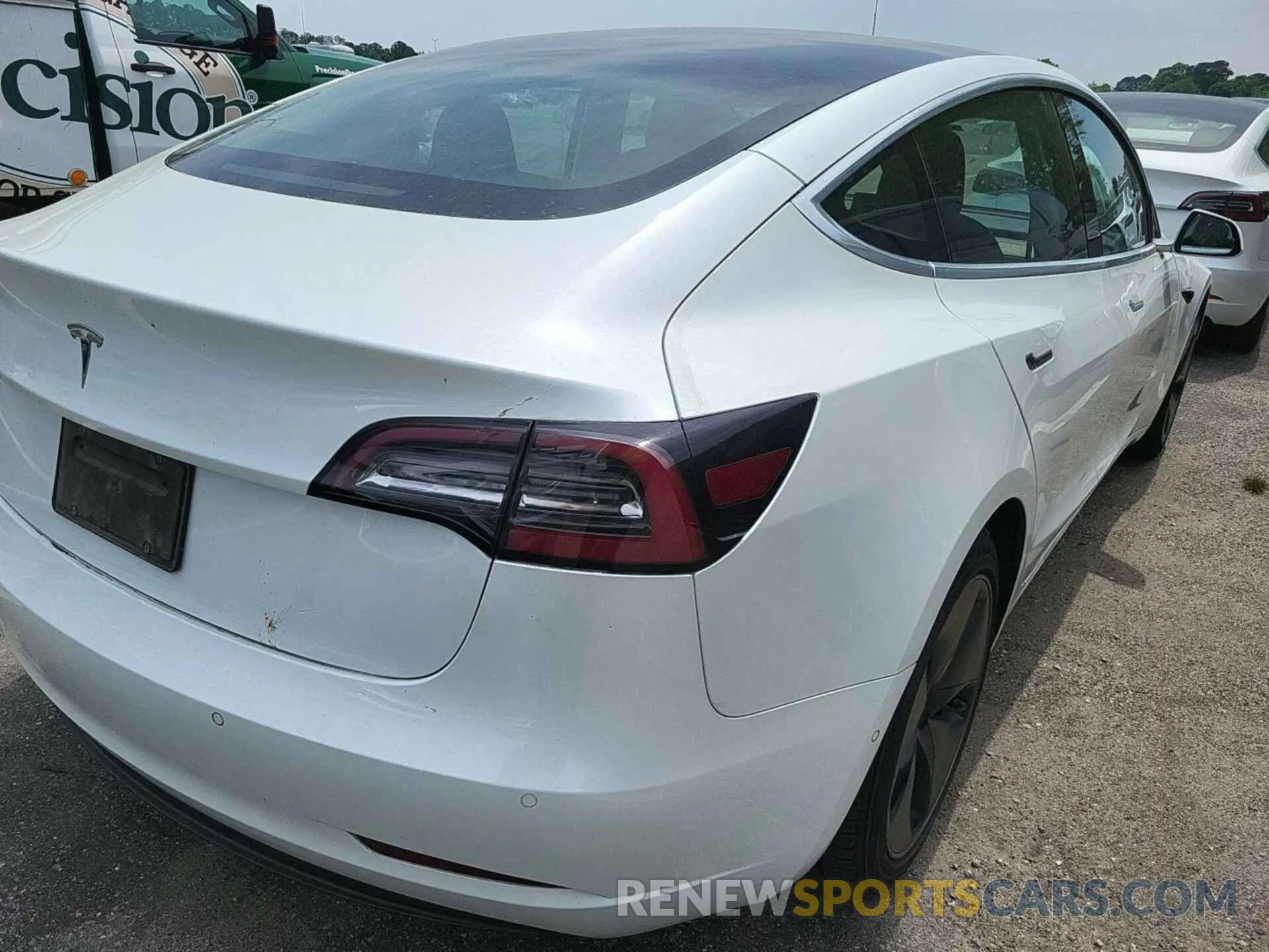 26 Photograph of a damaged car 5YJ3E1EB3LF636884 TESLA MODEL 3 2020