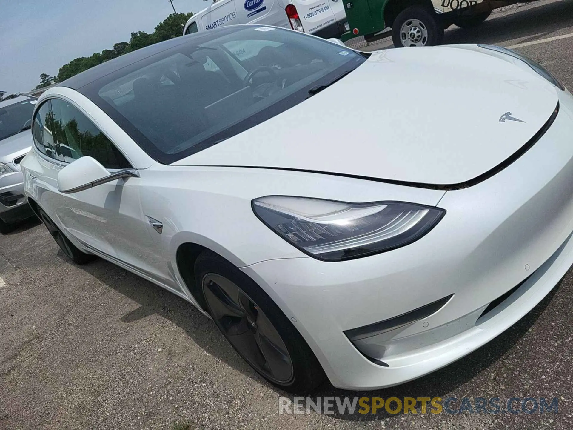 5 Photograph of a damaged car 5YJ3E1EB3LF636884 TESLA MODEL 3 2020