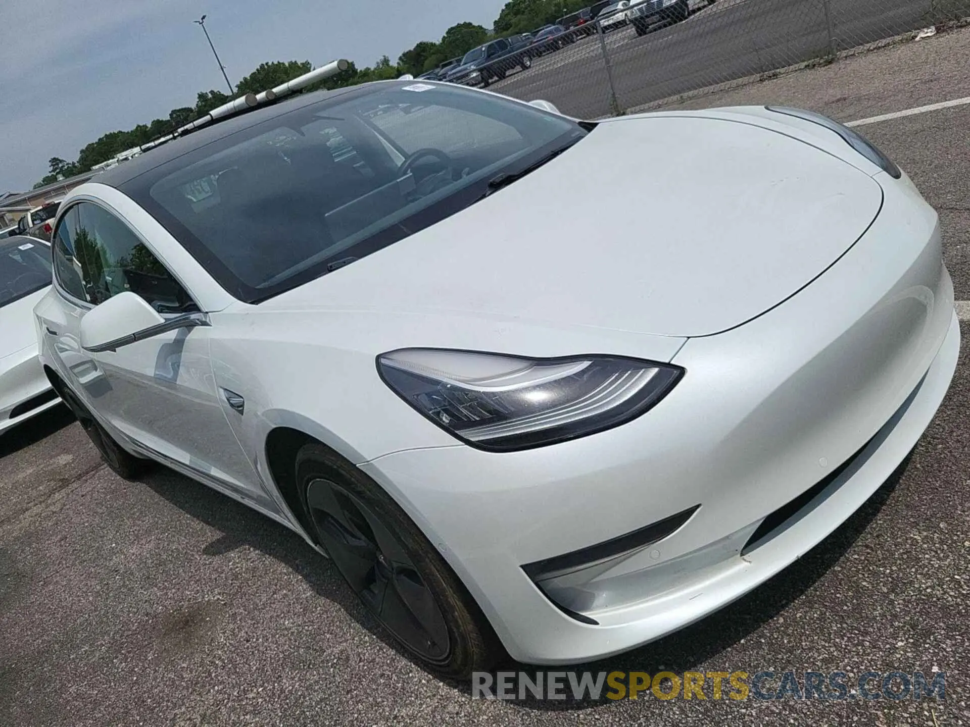 5 Photograph of a damaged car 5YJ3E1EB3LF637226 TESLA MODEL 3 2020