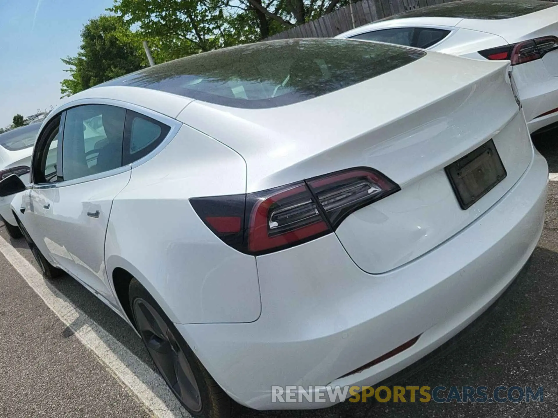 9 Photograph of a damaged car 5YJ3E1EB3LF637226 TESLA MODEL 3 2020