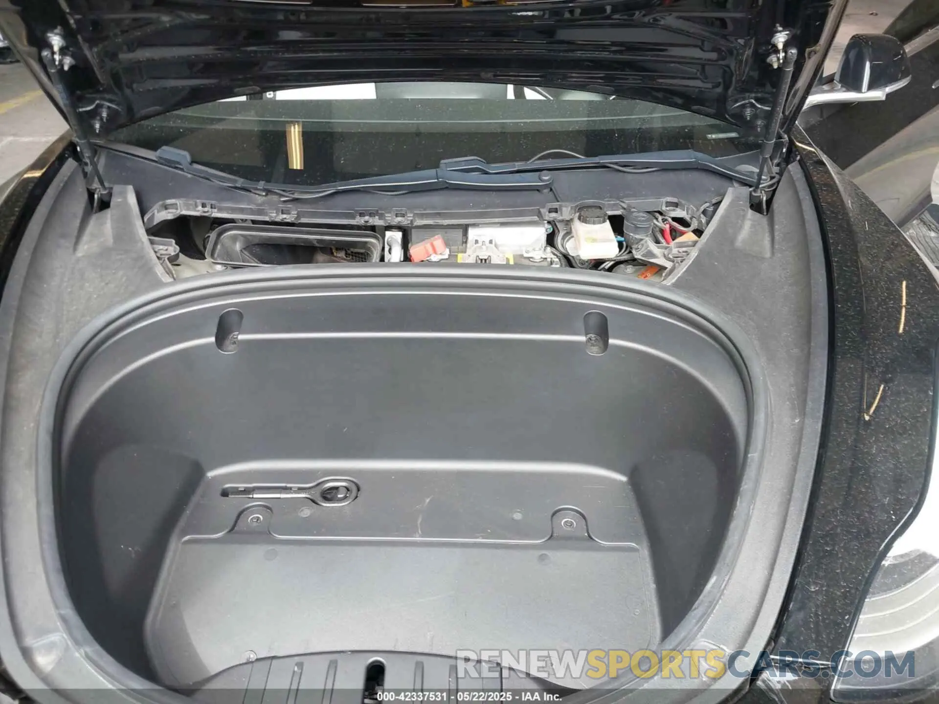 10 Фотография поврежденного автомобиля 5YJ3E1EB3LF639980 TESLA MODEL 3 2020