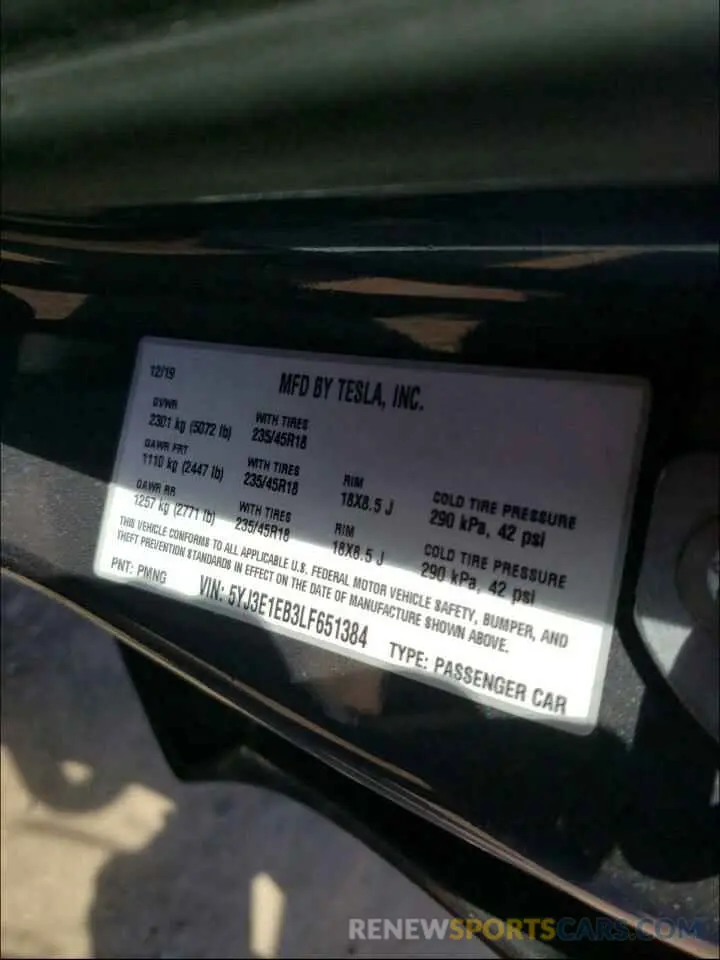 10 Photograph of a damaged car 5YJ3E1EB3LF651384 TESLA MODEL 3 2020