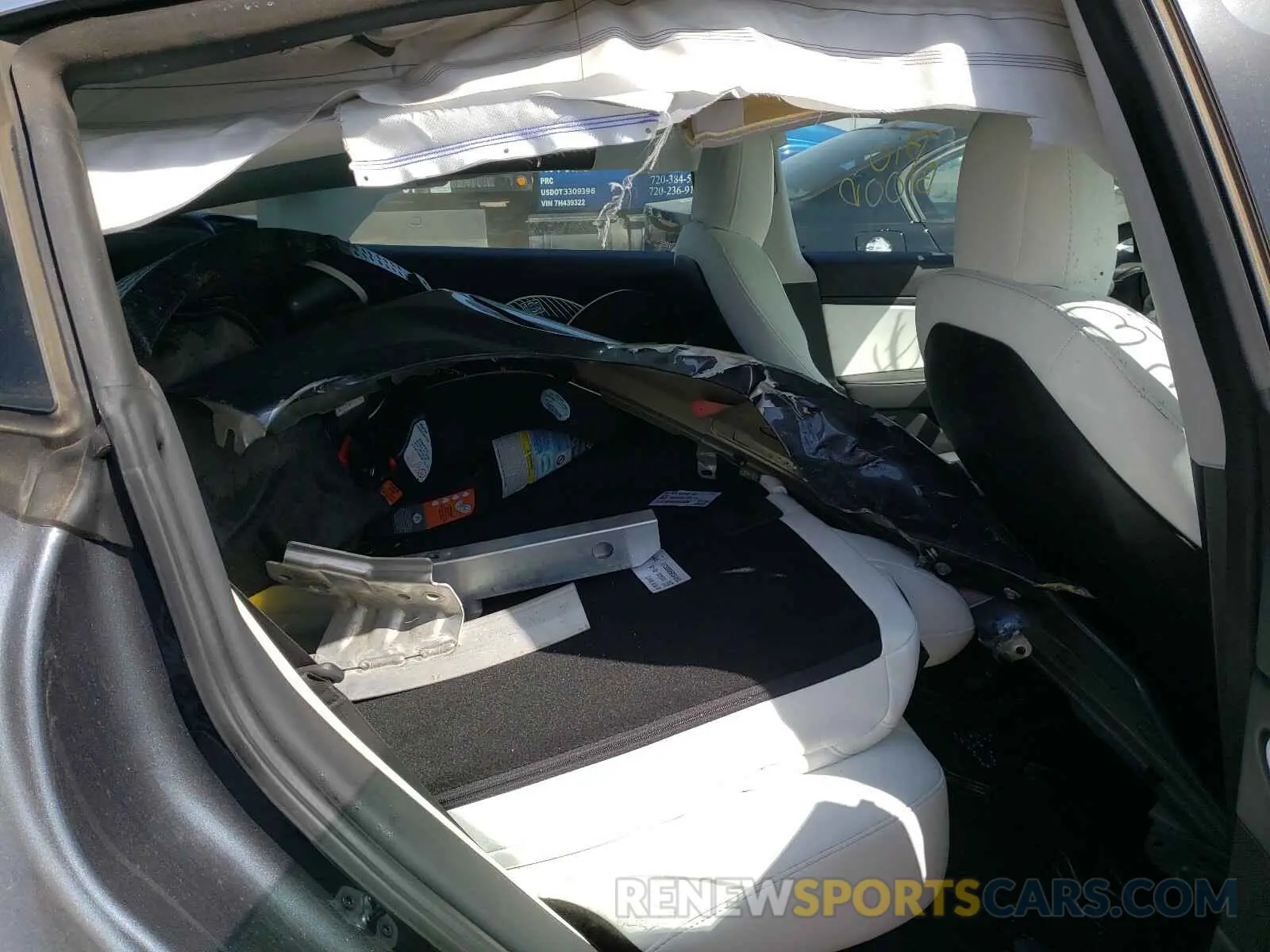 6 Photograph of a damaged car 5YJ3E1EB3LF651384 TESLA MODEL 3 2020
