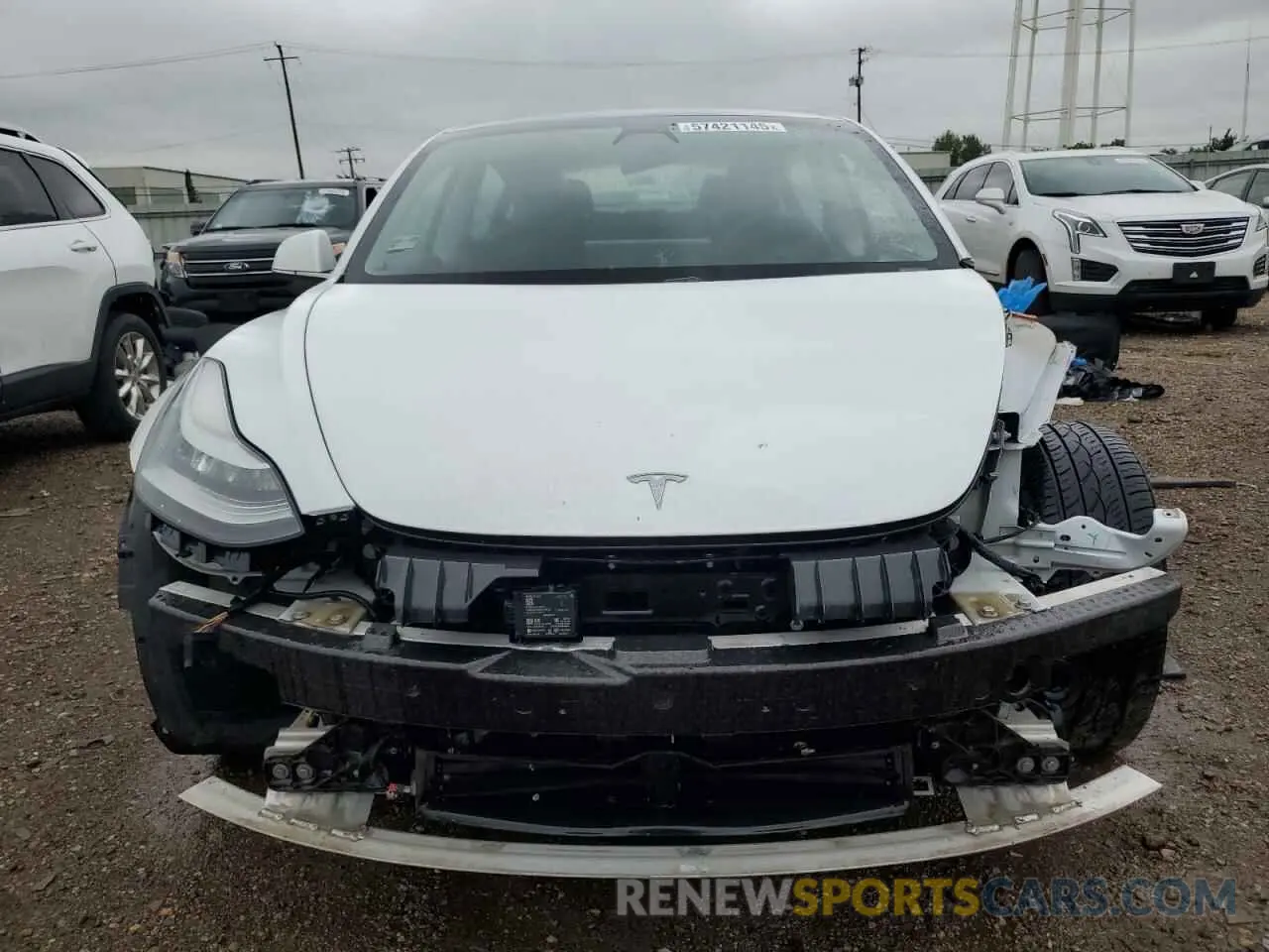5 Photograph of a damaged car 5YJ3E1EB3LF667522 TESLA MODEL 3 2020