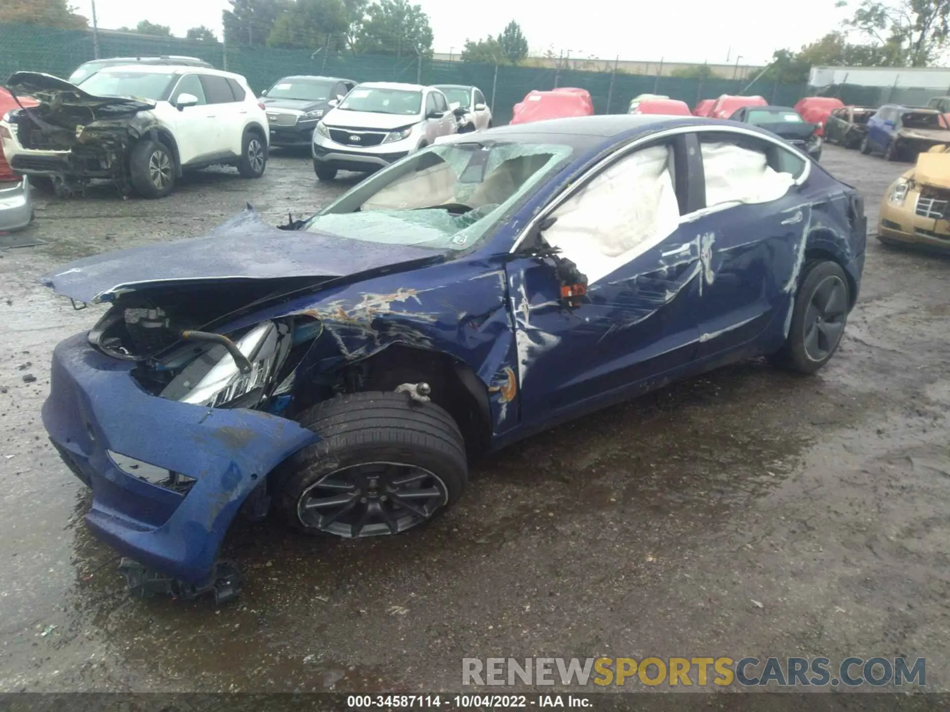 2 Фотография поврежденного автомобиля 5YJ3E1EB3LF668542 TESLA MODEL 3 2020