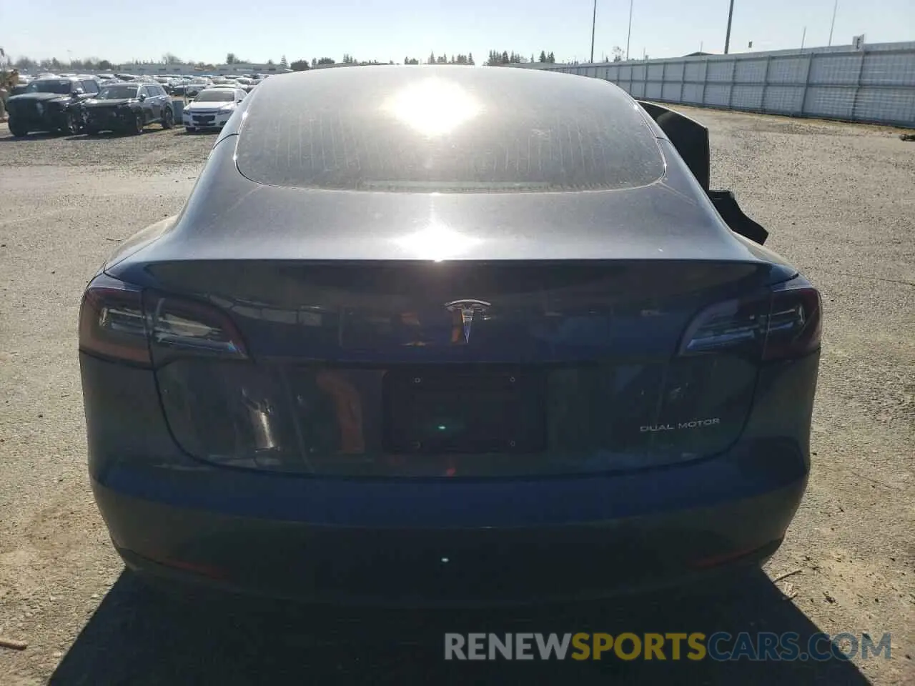 6 Photograph of a damaged car 5YJ3E1EB3LF734913 TESLA MODEL 3 2020