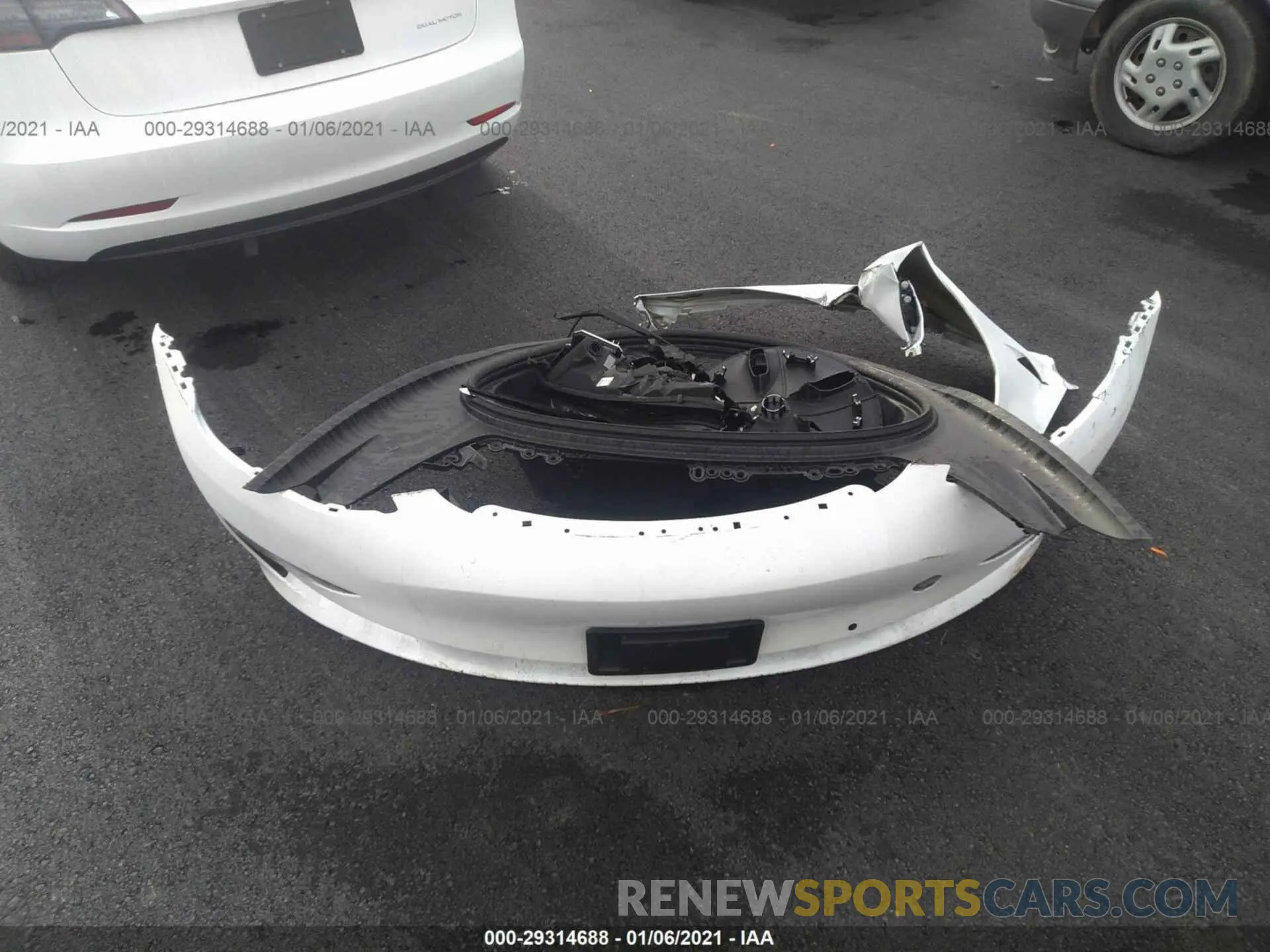 12 Photograph of a damaged car 5YJ3E1EB3LF741635 TESLA MODEL 3 2020