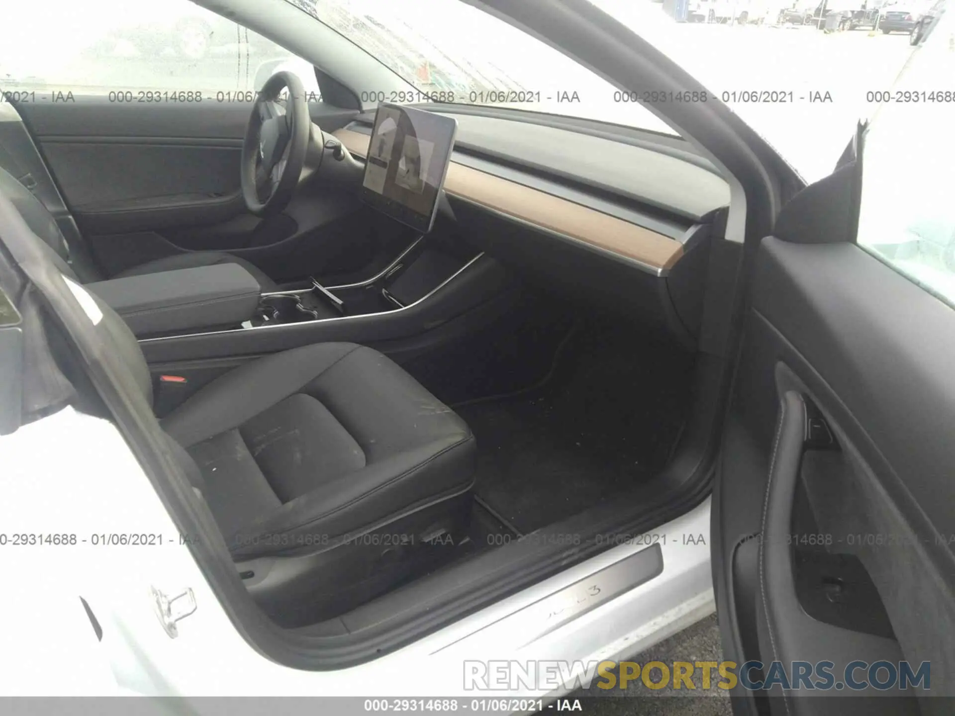 5 Photograph of a damaged car 5YJ3E1EB3LF741635 TESLA MODEL 3 2020