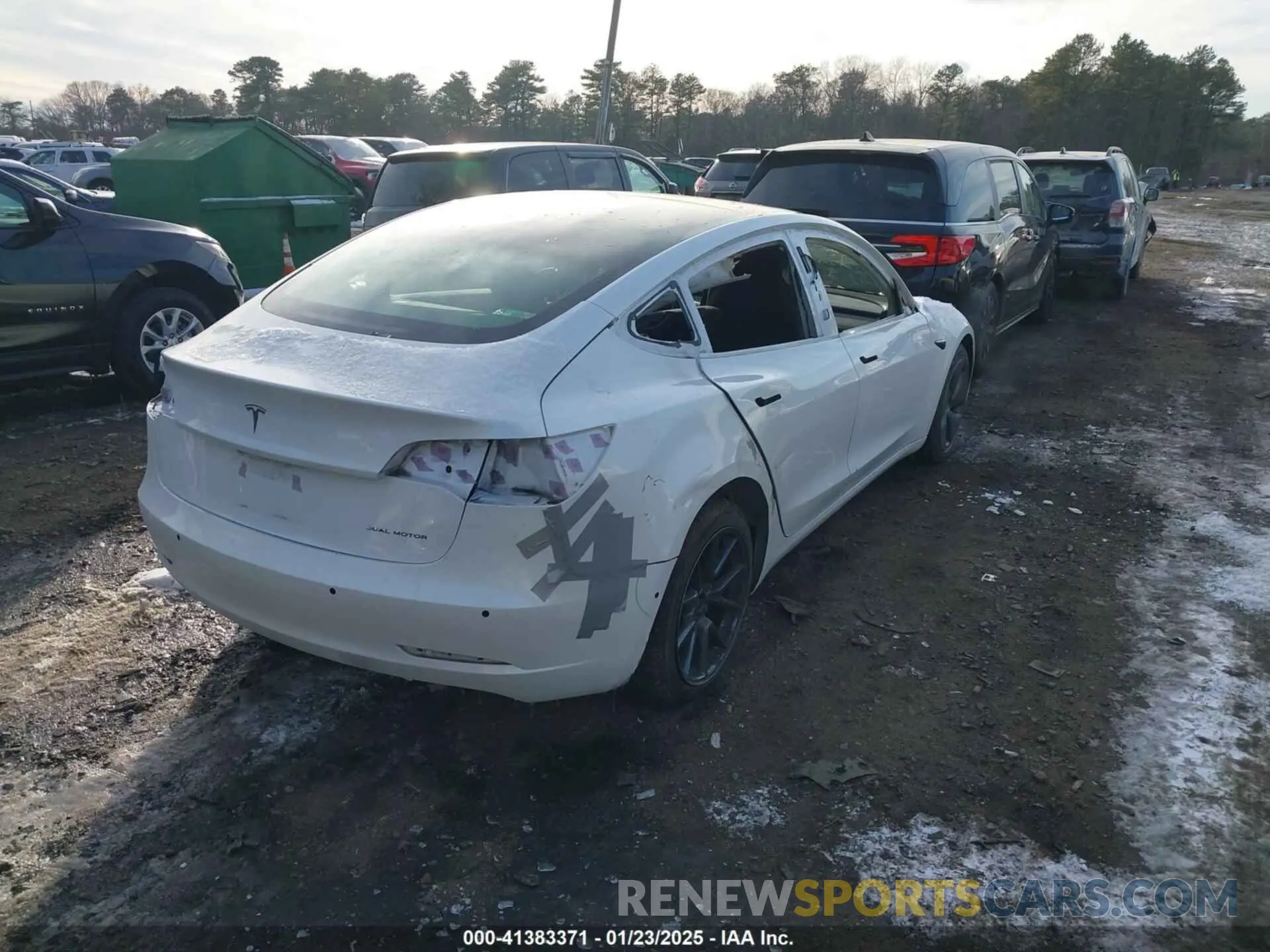 4 Photograph of a damaged car 5YJ3E1EB3LF744406 TESLA MODEL 3 2020
