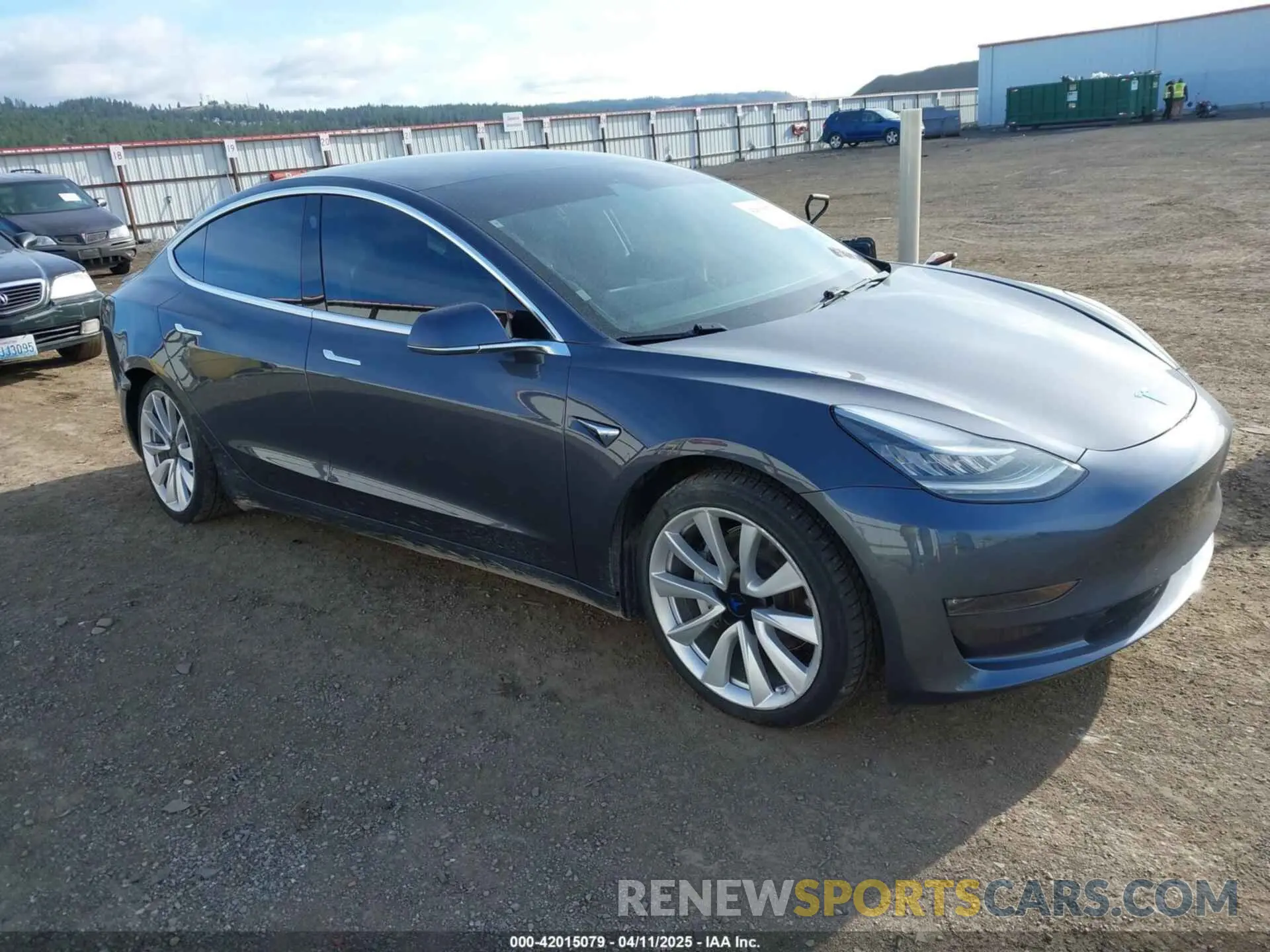 1 Photograph of a damaged car 5YJ3E1EB3LF801834 TESLA MODEL 3 2020