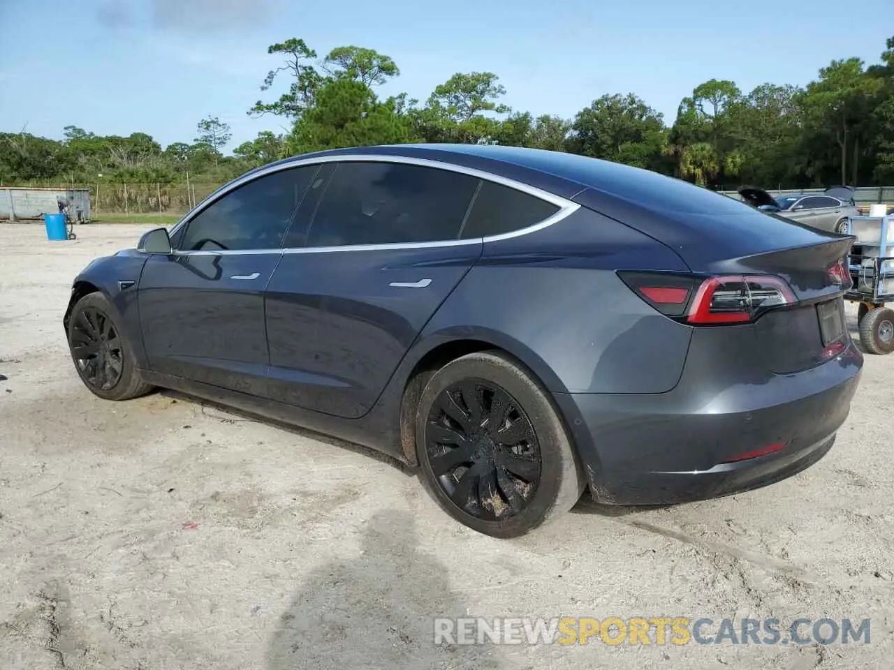 2 Фотография поврежденного автомобиля 5YJ3E1EB4LF601044 TESLA MODEL 3 2020