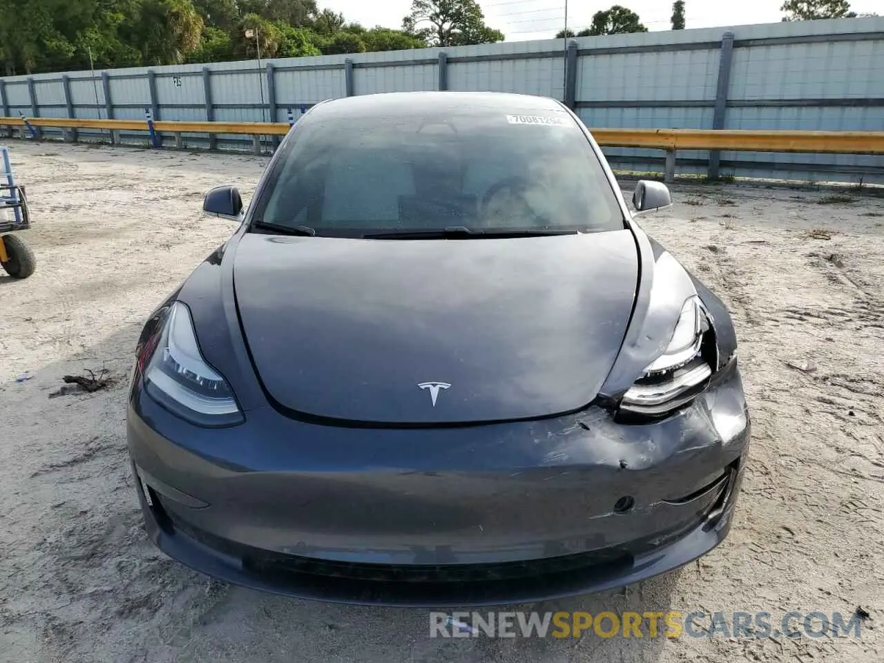 5 Фотография поврежденного автомобиля 5YJ3E1EB4LF601044 TESLA MODEL 3 2020