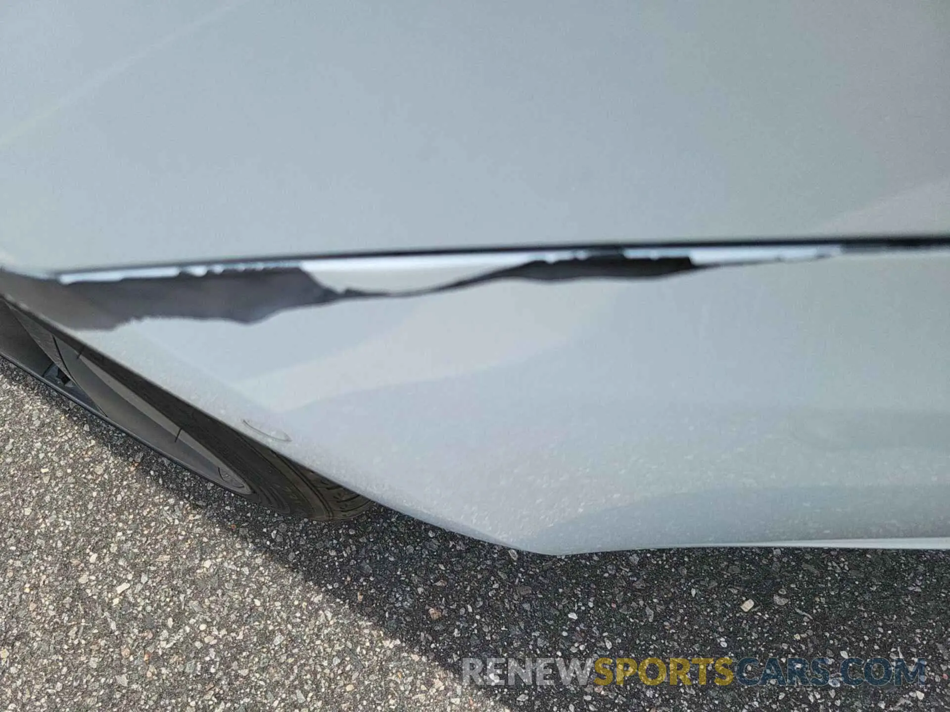 28 Photograph of a damaged car 5YJ3E1EB4LF637784 TESLA MODEL 3 2020