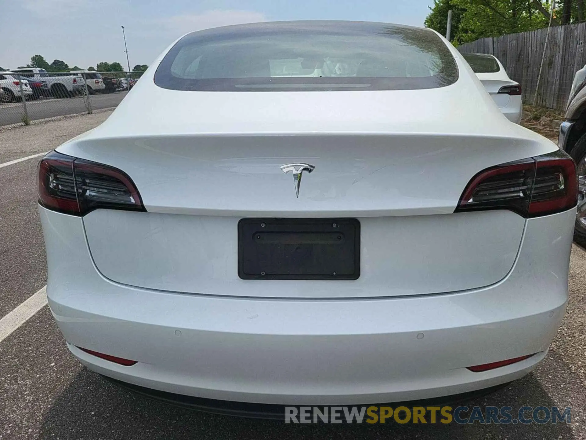 9 Photograph of a damaged car 5YJ3E1EB4LF637784 TESLA MODEL 3 2020