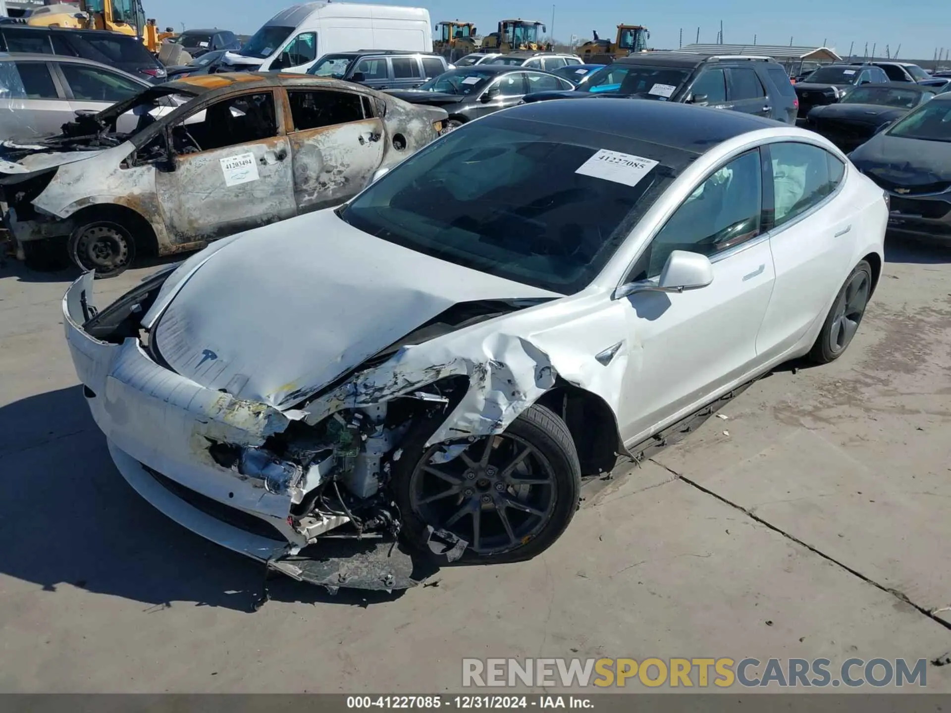 2 Photograph of a damaged car 5YJ3E1EB4LF741580 TESLA MODEL 3 2020