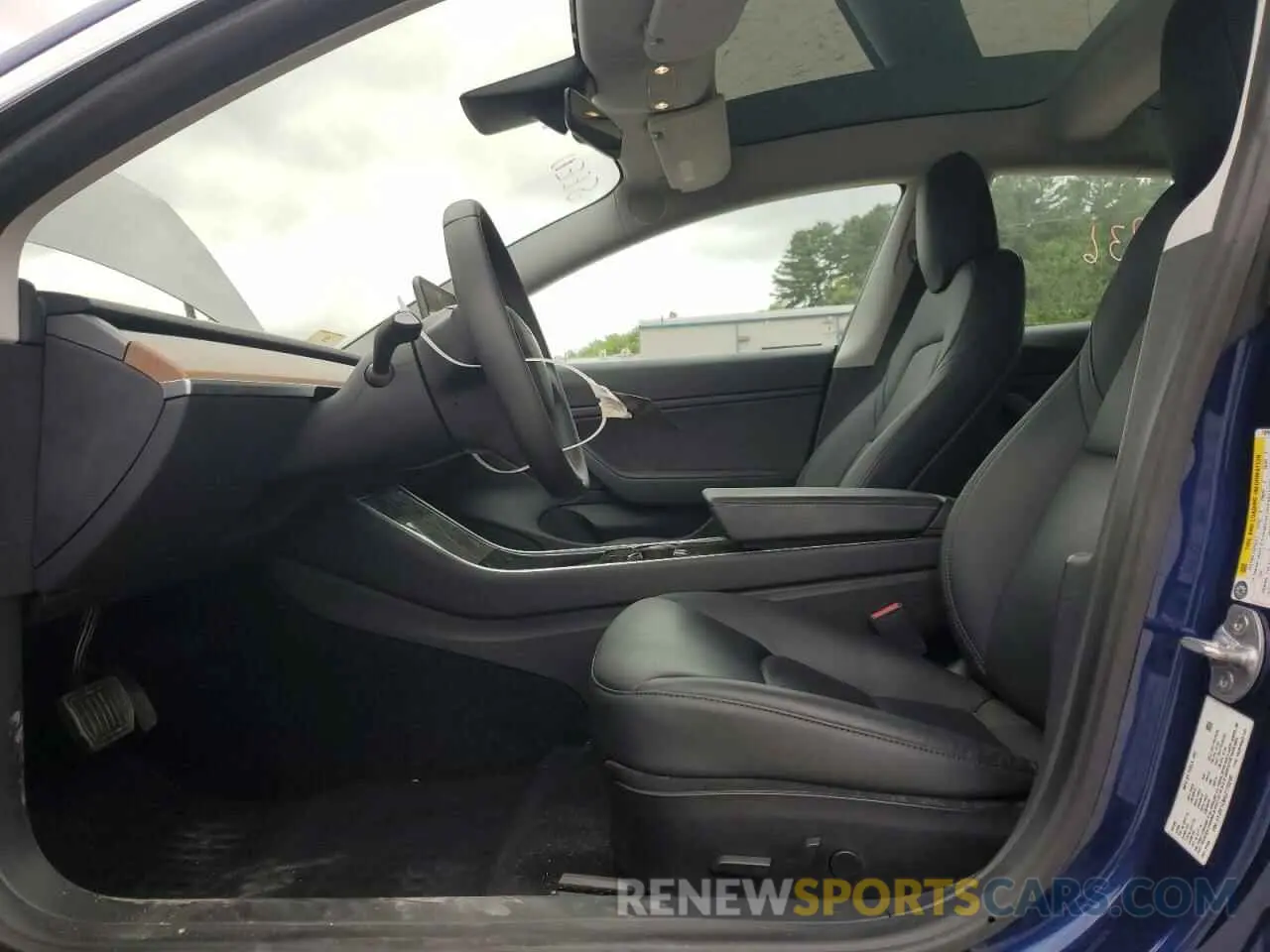 7 Photograph of a damaged car 5YJ3E1EB4LF770299 TESLA MODEL 3 2020