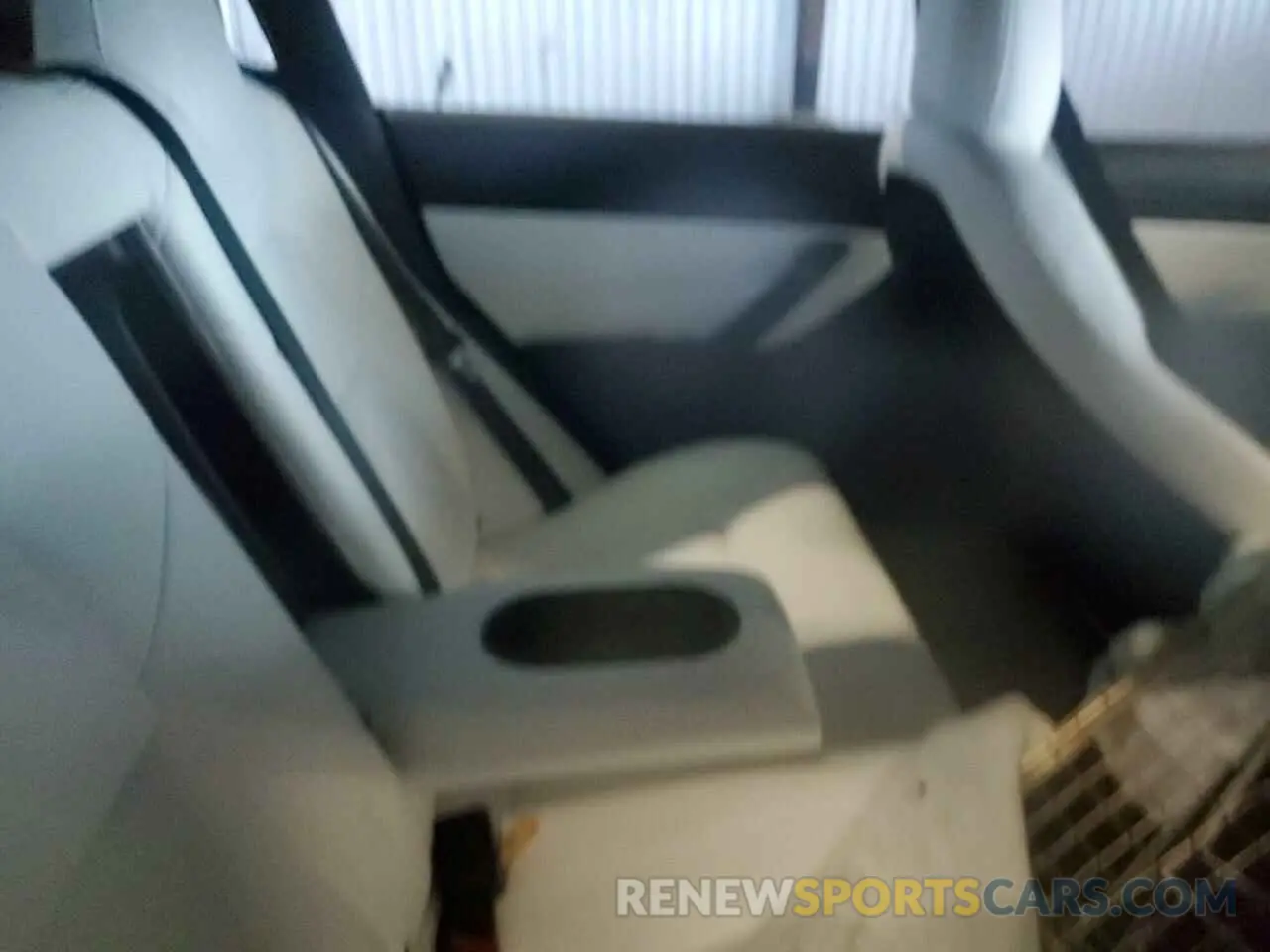 10 Фотография поврежденного автомобиля 5YJ3E1EB4LF788057 TESLA MODEL 3 2020