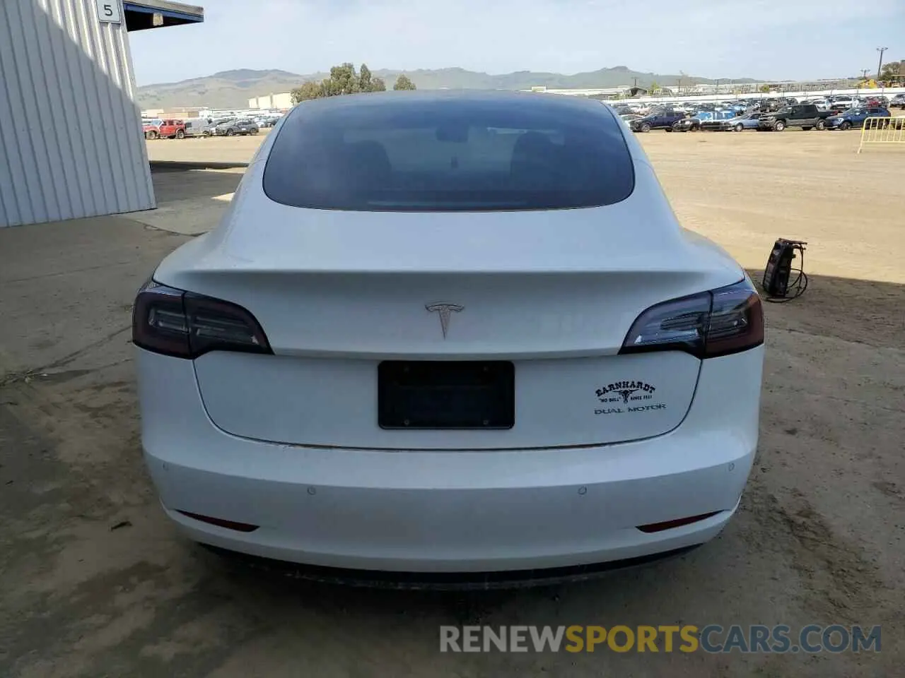 6 Фотография поврежденного автомобиля 5YJ3E1EB4LF788057 TESLA MODEL 3 2020