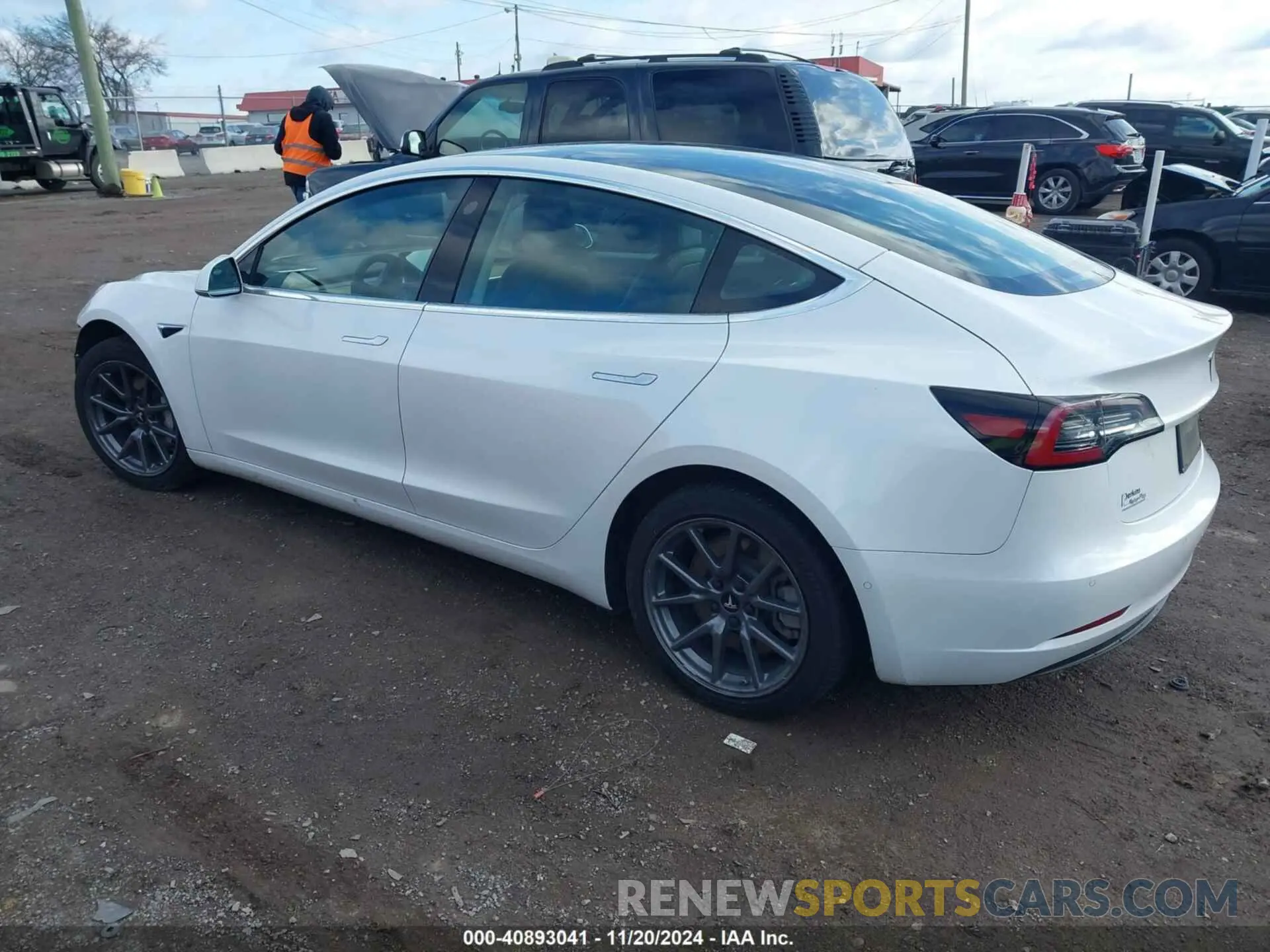 3 Фотография поврежденного автомобиля 5YJ3E1EB4LF795171 TESLA MODEL 3 2020