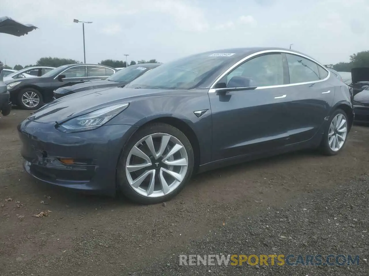 1 Photograph of a damaged car 5YJ3E1EB4LF795395 TESLA MODEL 3 2020