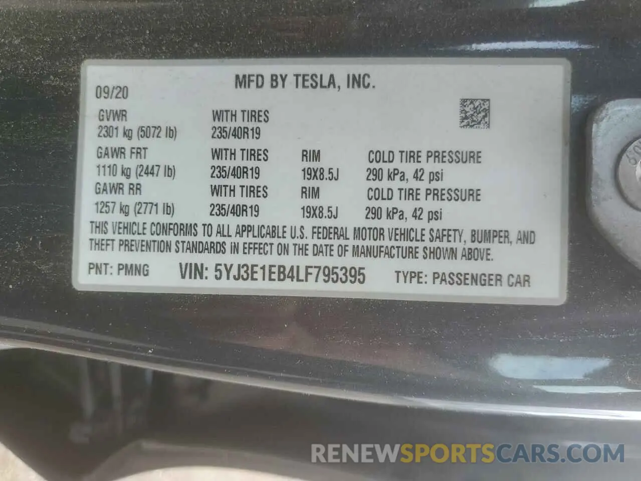 12 Photograph of a damaged car 5YJ3E1EB4LF795395 TESLA MODEL 3 2020