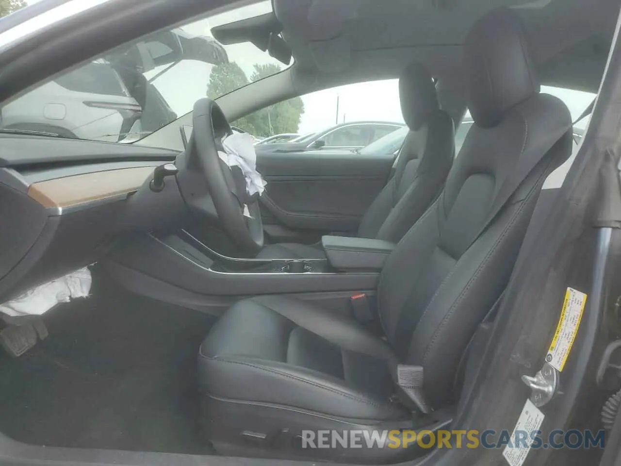 7 Photograph of a damaged car 5YJ3E1EB4LF795395 TESLA MODEL 3 2020
