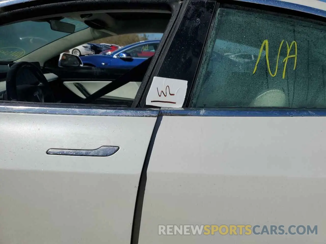 9 Photograph of a damaged car 5YJ3E1EB5LF513572 TESLA MODEL 3 2020