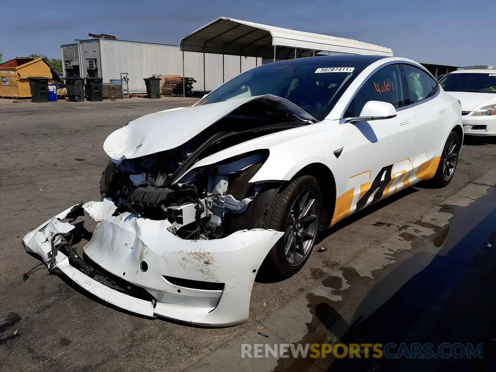 2 Photograph of a damaged car 5YJ3E1EB5LF619066 TESLA MODEL 3 2020